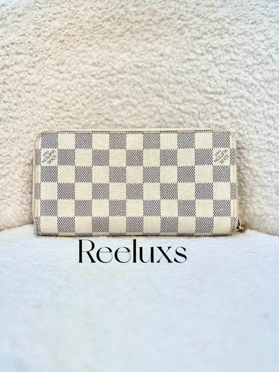 LOUIS VUITTON LV Zippy Wallet In Damier Azur