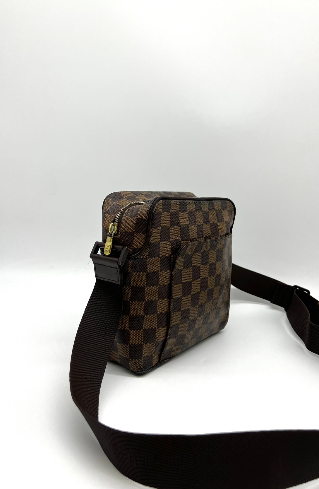 LOUIS VUITTON Olav PM Shoulder Bag - Reeluxs 