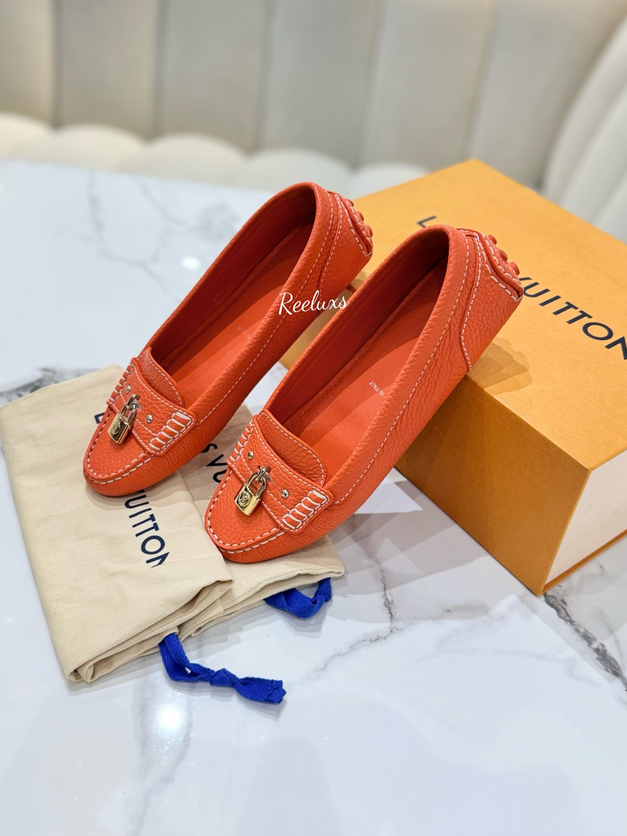FULL SET LOUIS VUITTON LV Orange Leather Lock Detail Slip On Loafer - Shoes Size 37