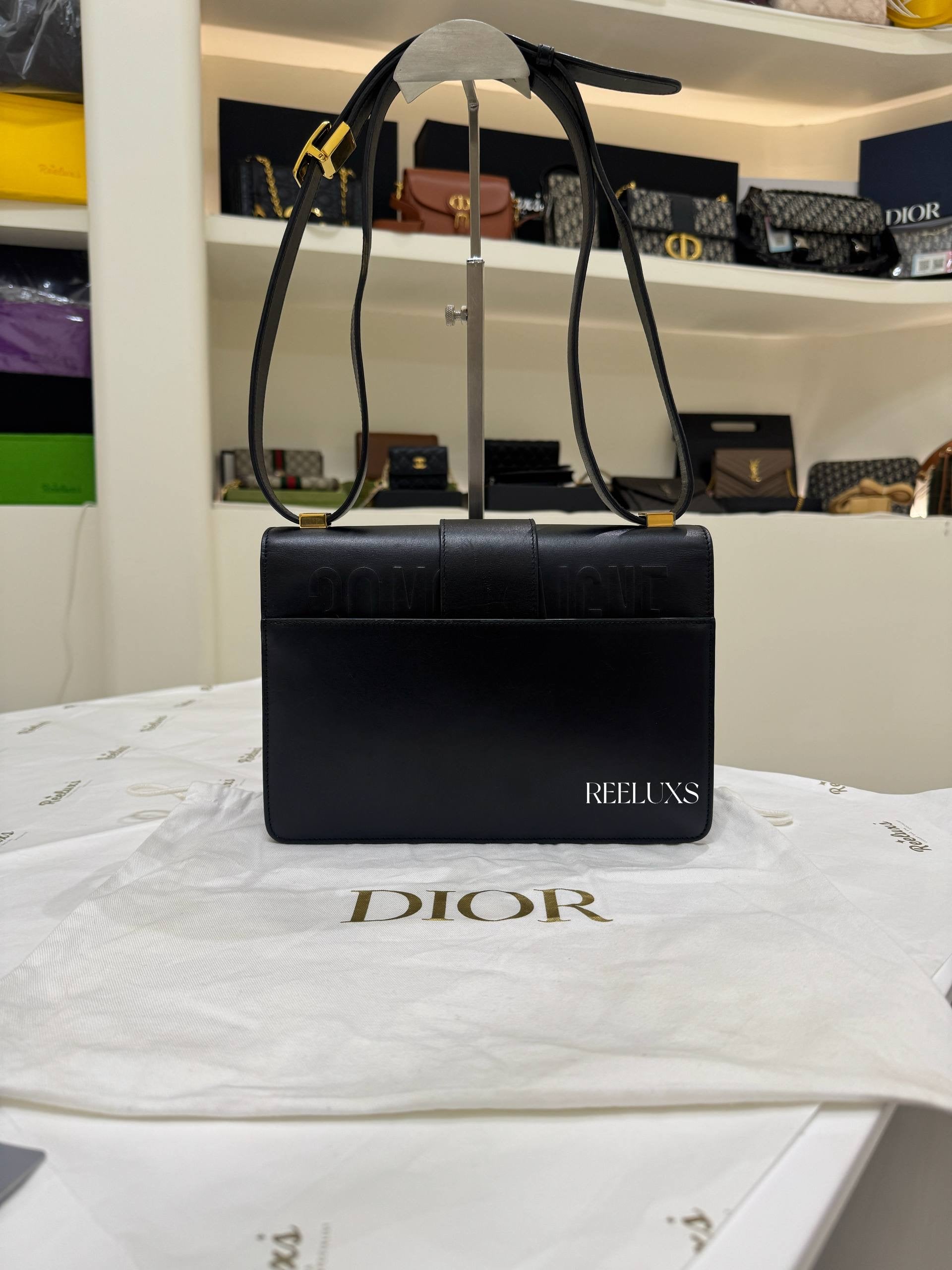 CHRISTIAN DIOR 30 Montaigne Bag