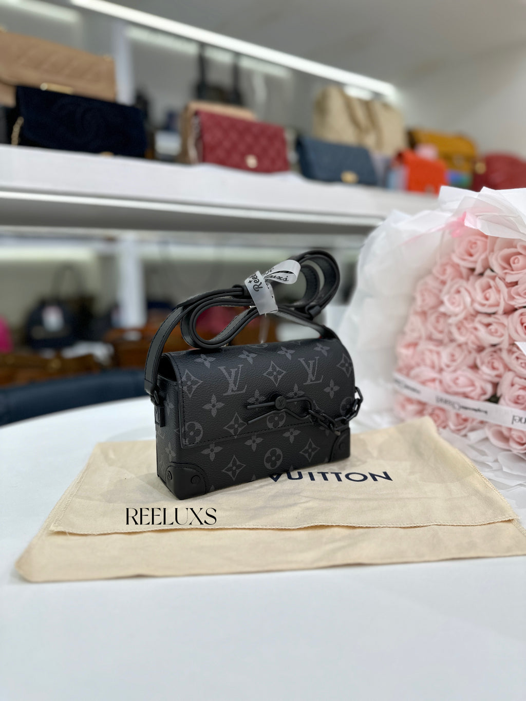LOUIS VUITTON LV  Steamer Wearable Wallet
