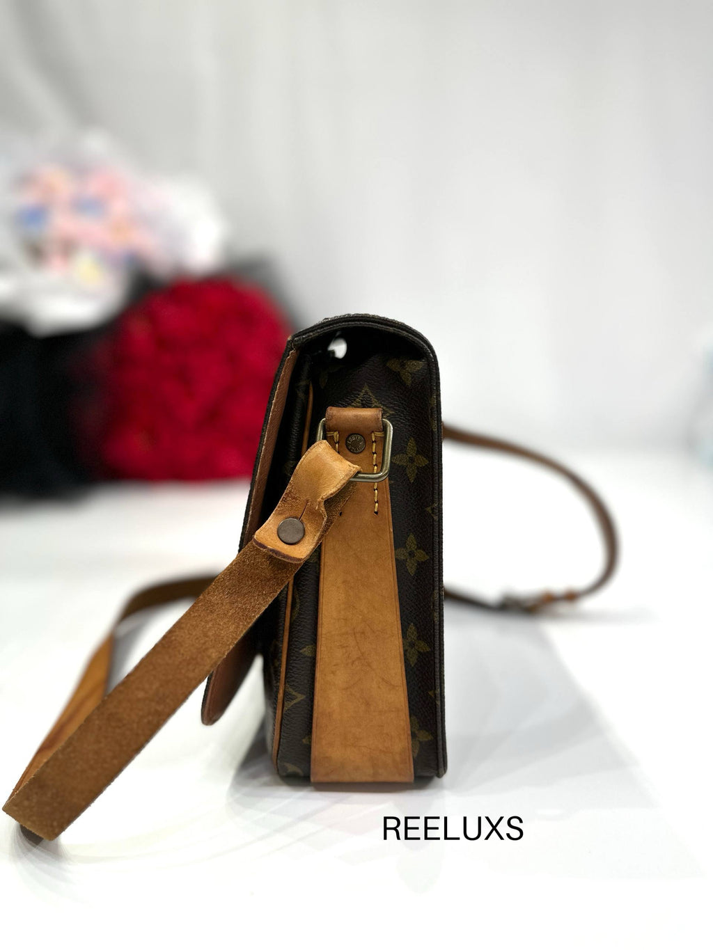 LOUIS VUITTON Cartouchiere MM Shoulder Bag