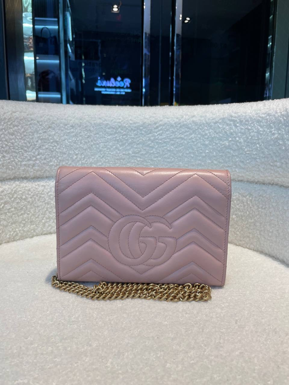 GUCCI GG Pattern Marmont Matelasse Leather Wallet on Chain