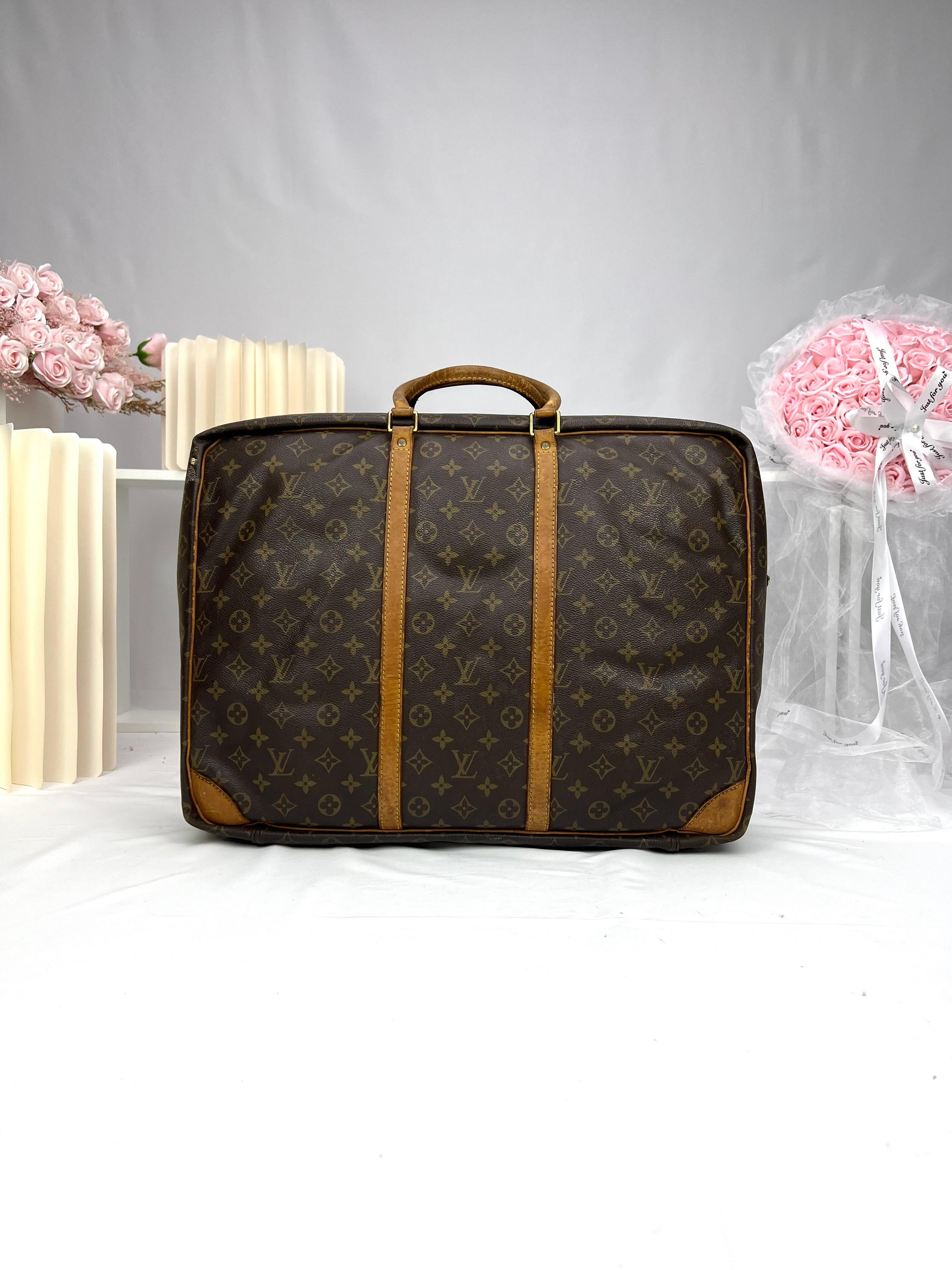 LOUIS VUITTON Monogram Sirius 50 Boston Bag - Reeluxs 