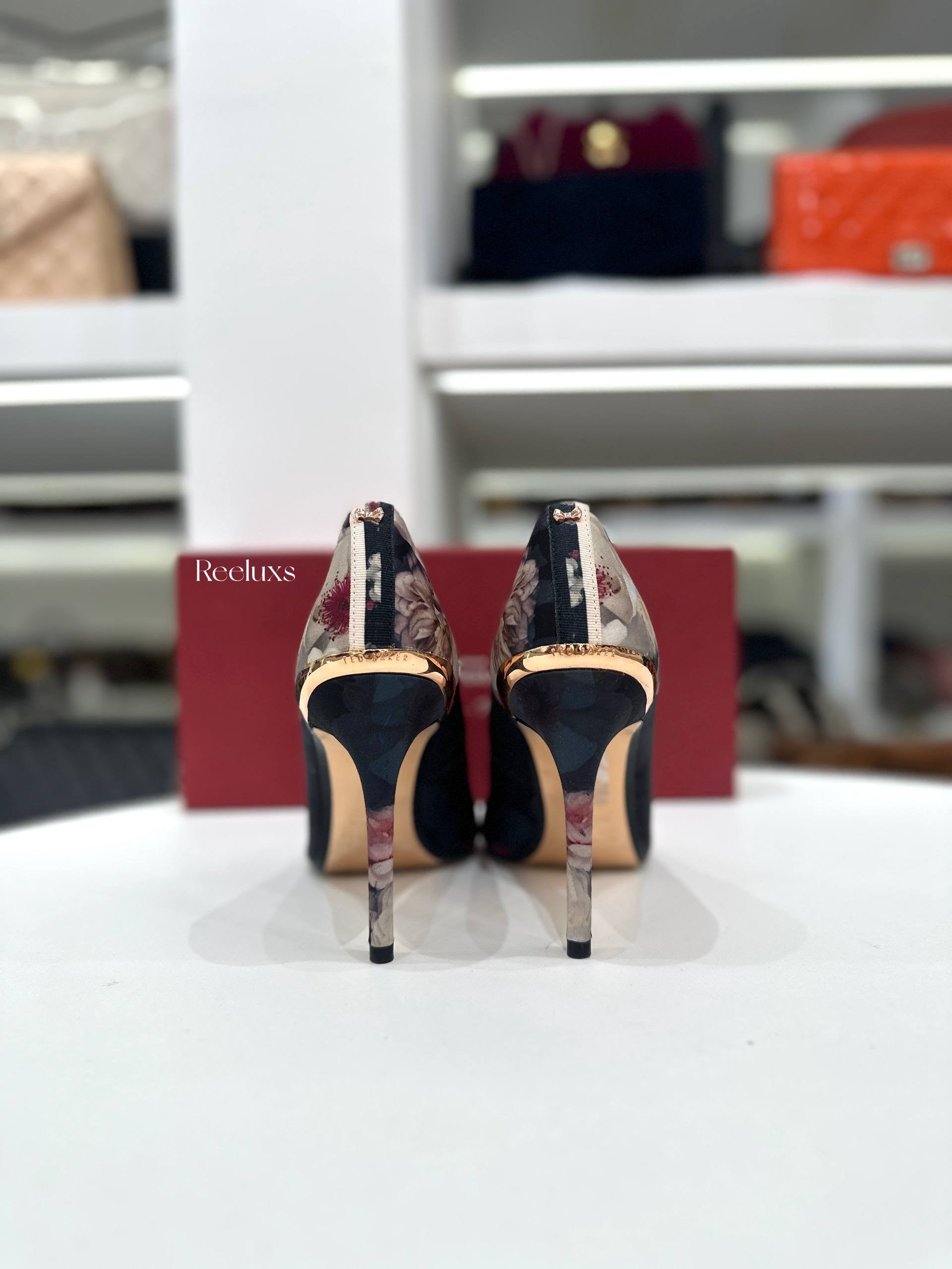 TED BAKER Kawaap Chelsea Floral Printed Court Heeled Shoes