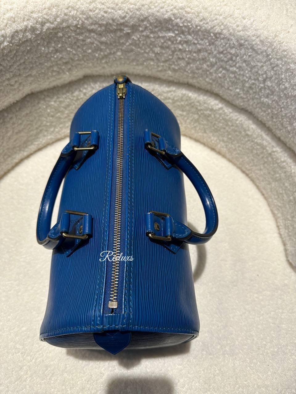 LOUIS VUITTON LV Epi Speedy 25 Speedy 25 Handbag Epi Leather in Toledo Blue
