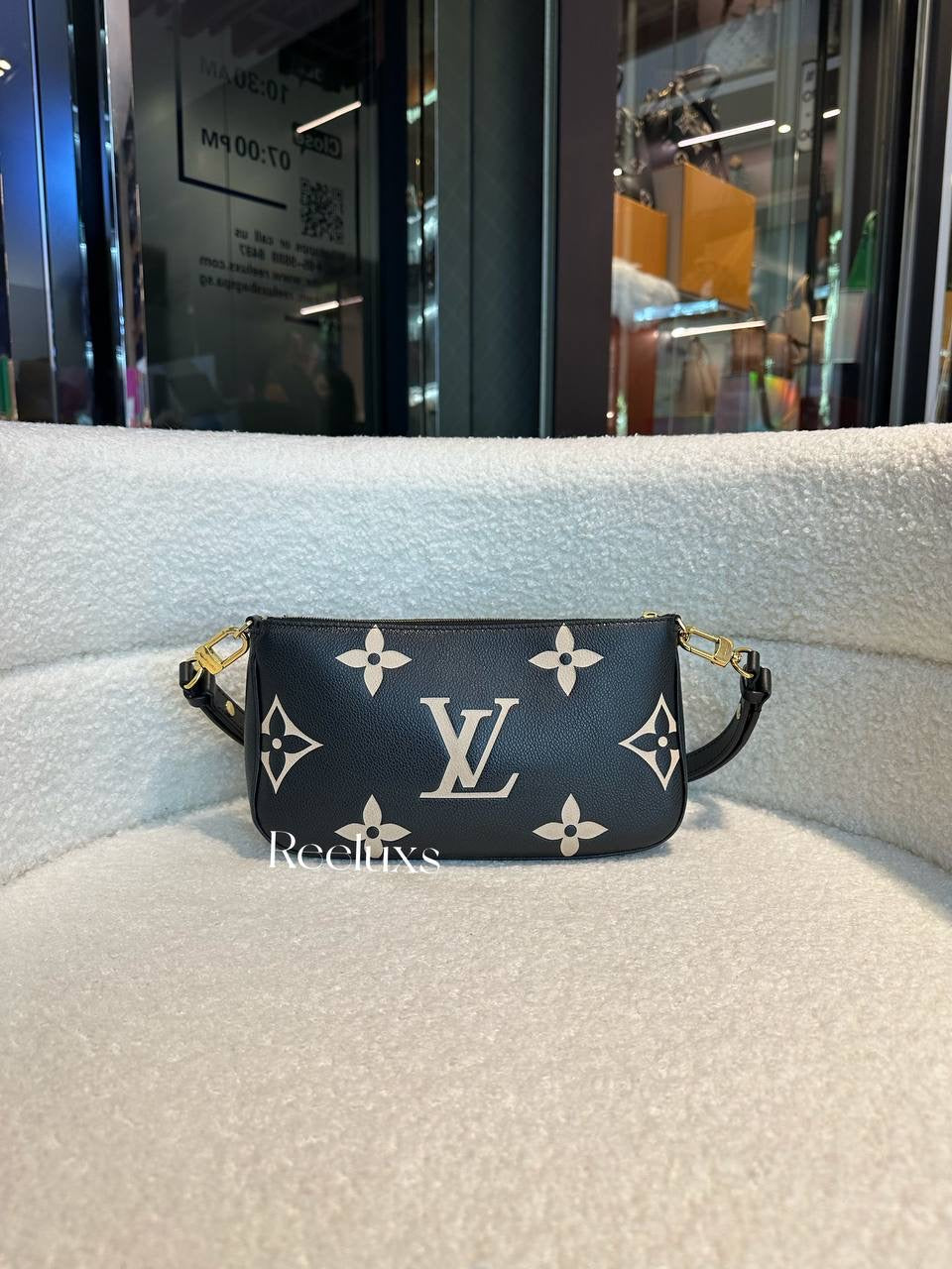 LOUIS VUITTON LV Multi Pochette ACCESSOIRES