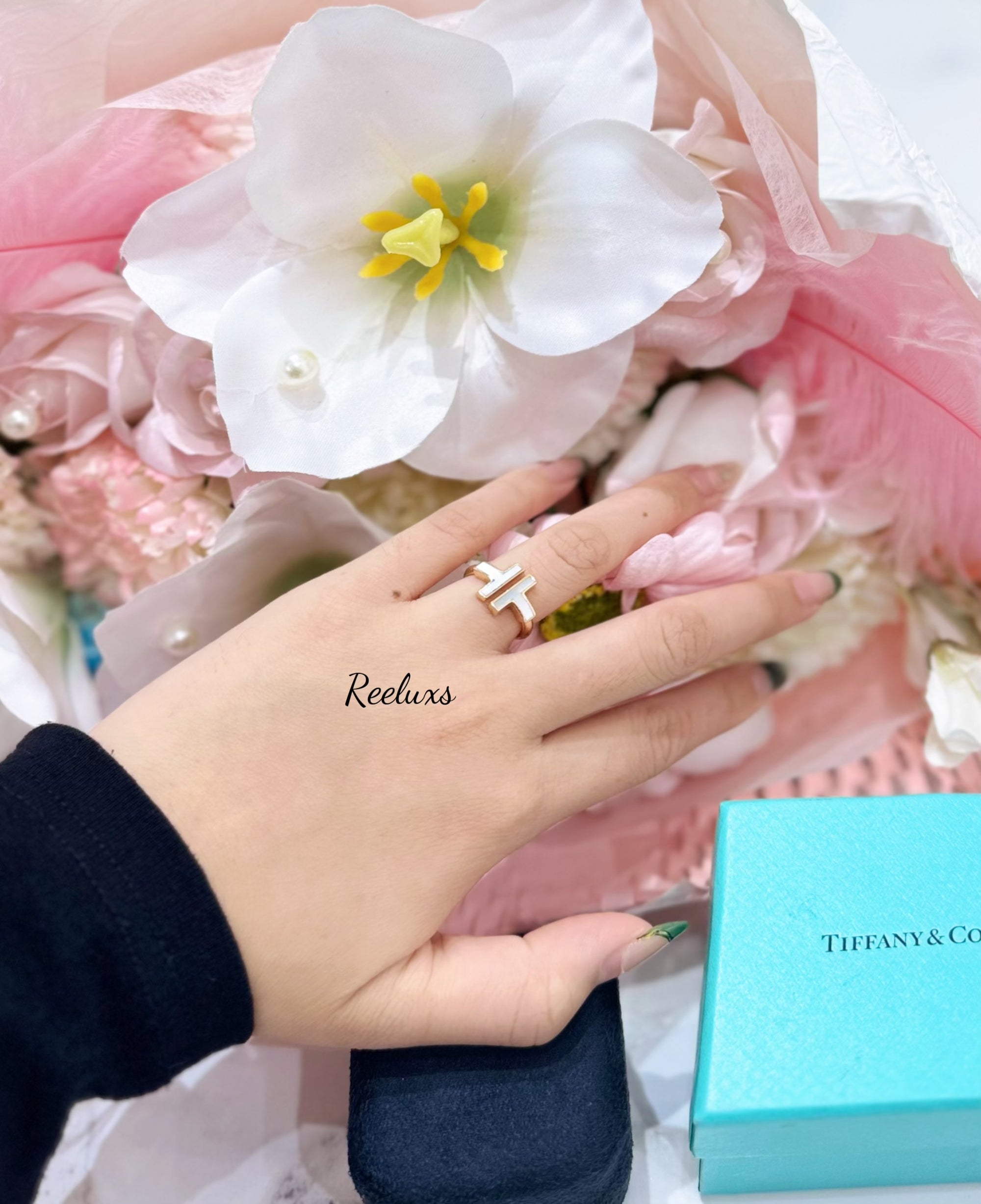 TIFFANY & CO  T Square Ring