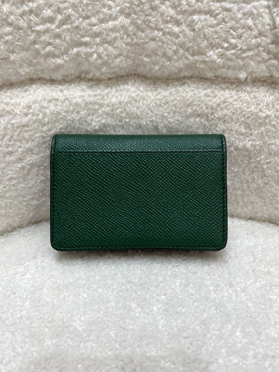 FERRAGAMO Fullset Gancini Compact Wallet In Green