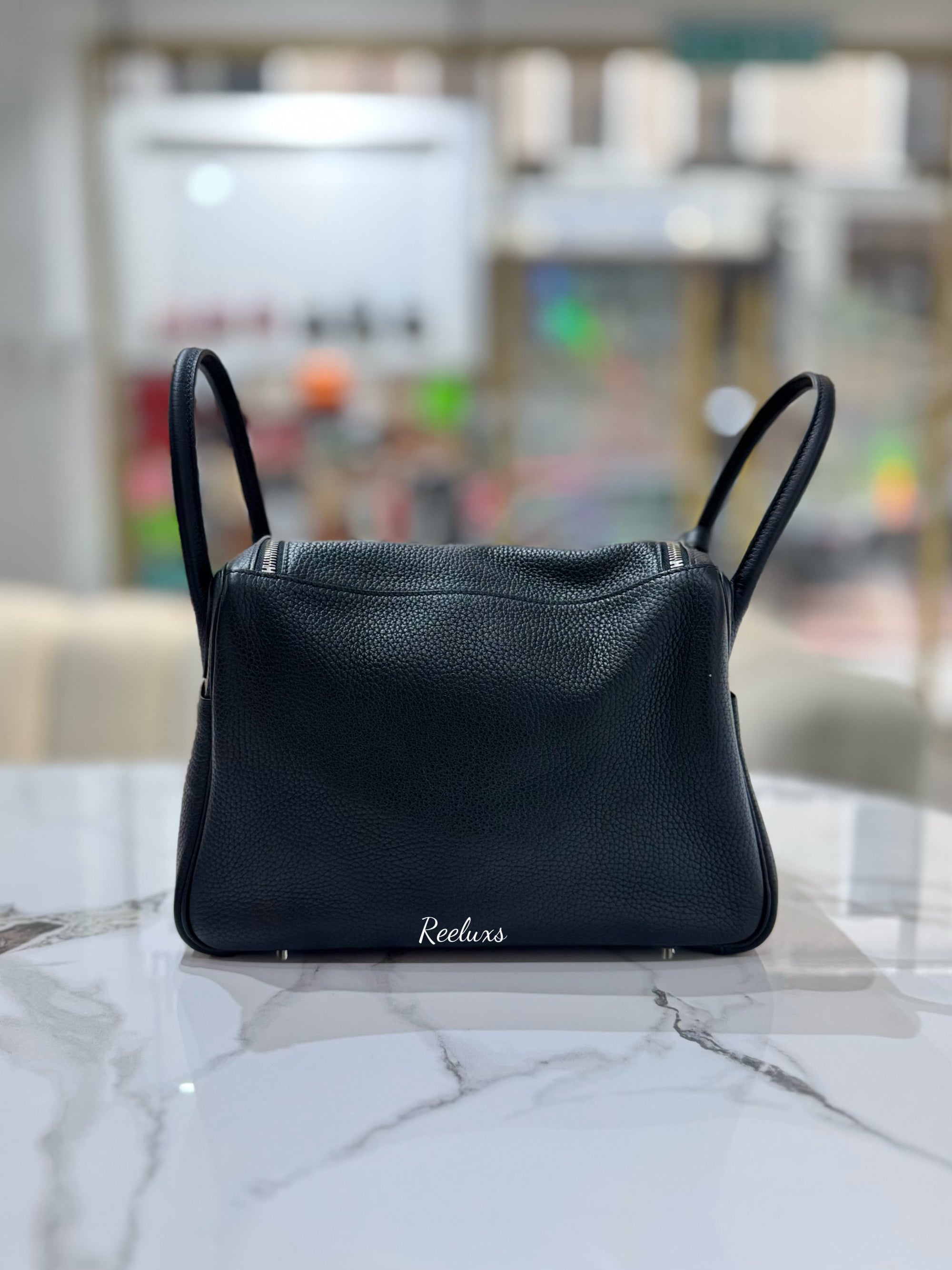 HERMES Lindy 30 Palladium Shoulder Bag