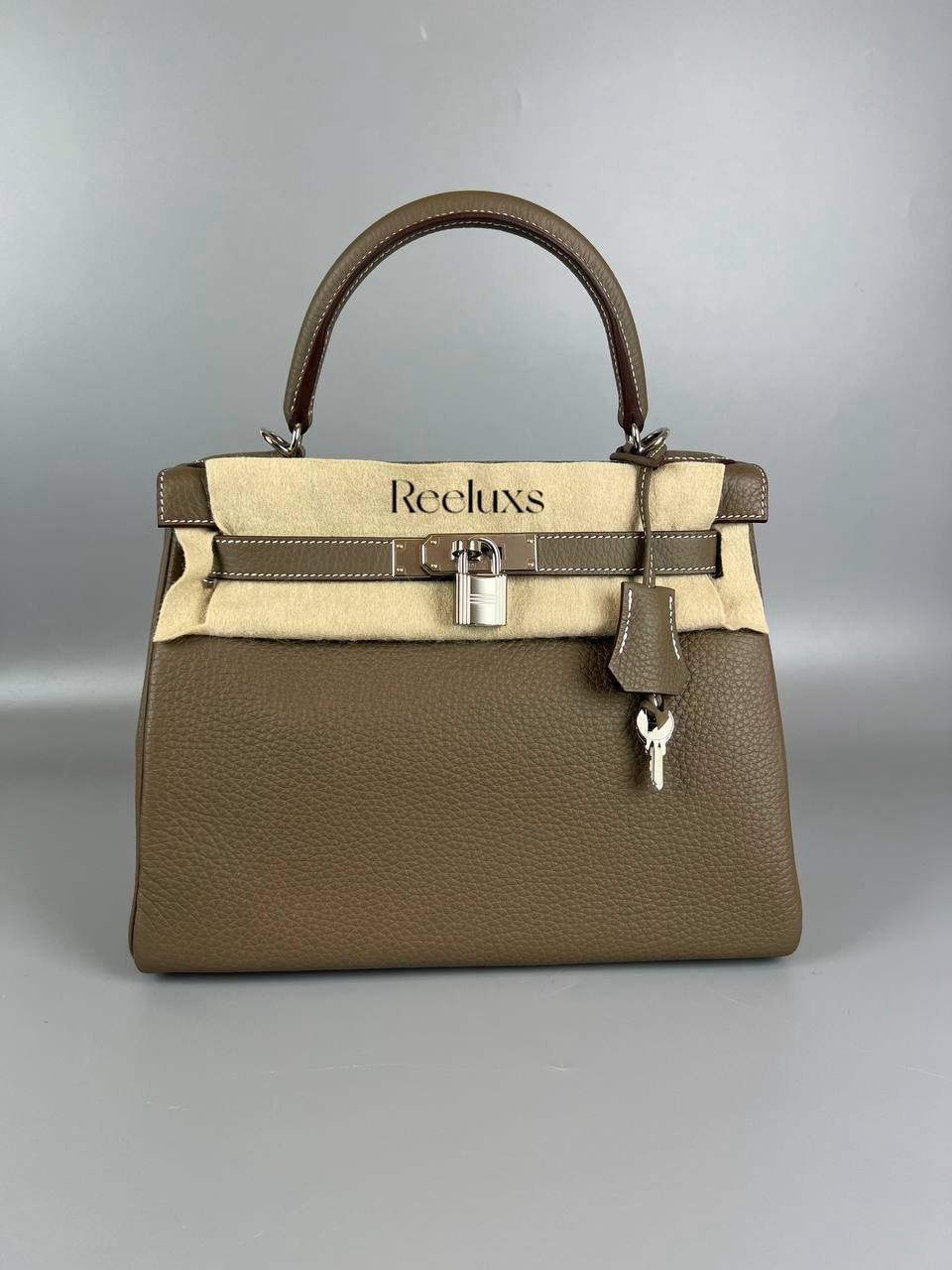 HERMES Kelly 28 ( PHW ) Handbag 2024 Unworn Full Set