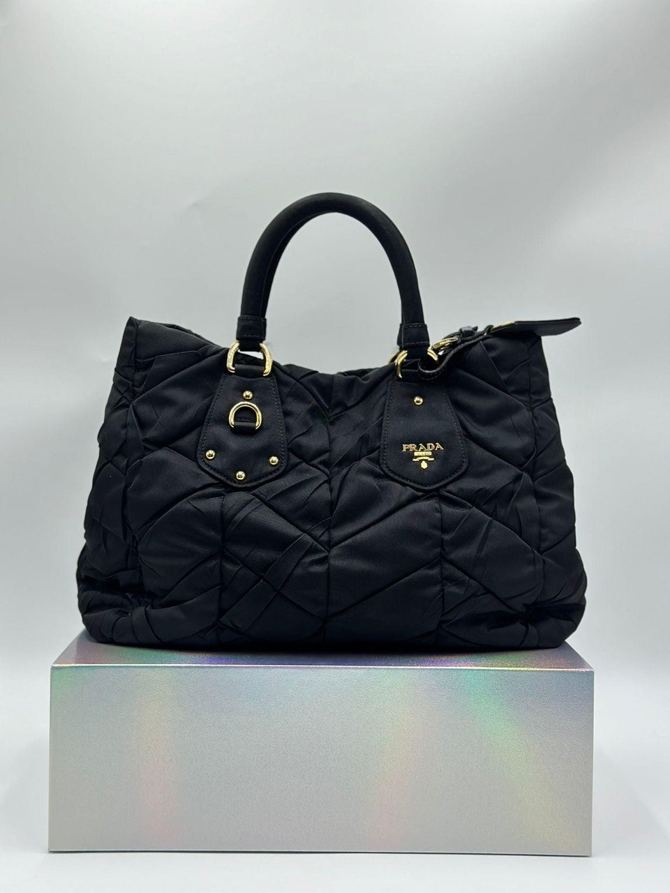 PRADA Convertible Tote Chevron Tessuto Medium - Reeluxs 