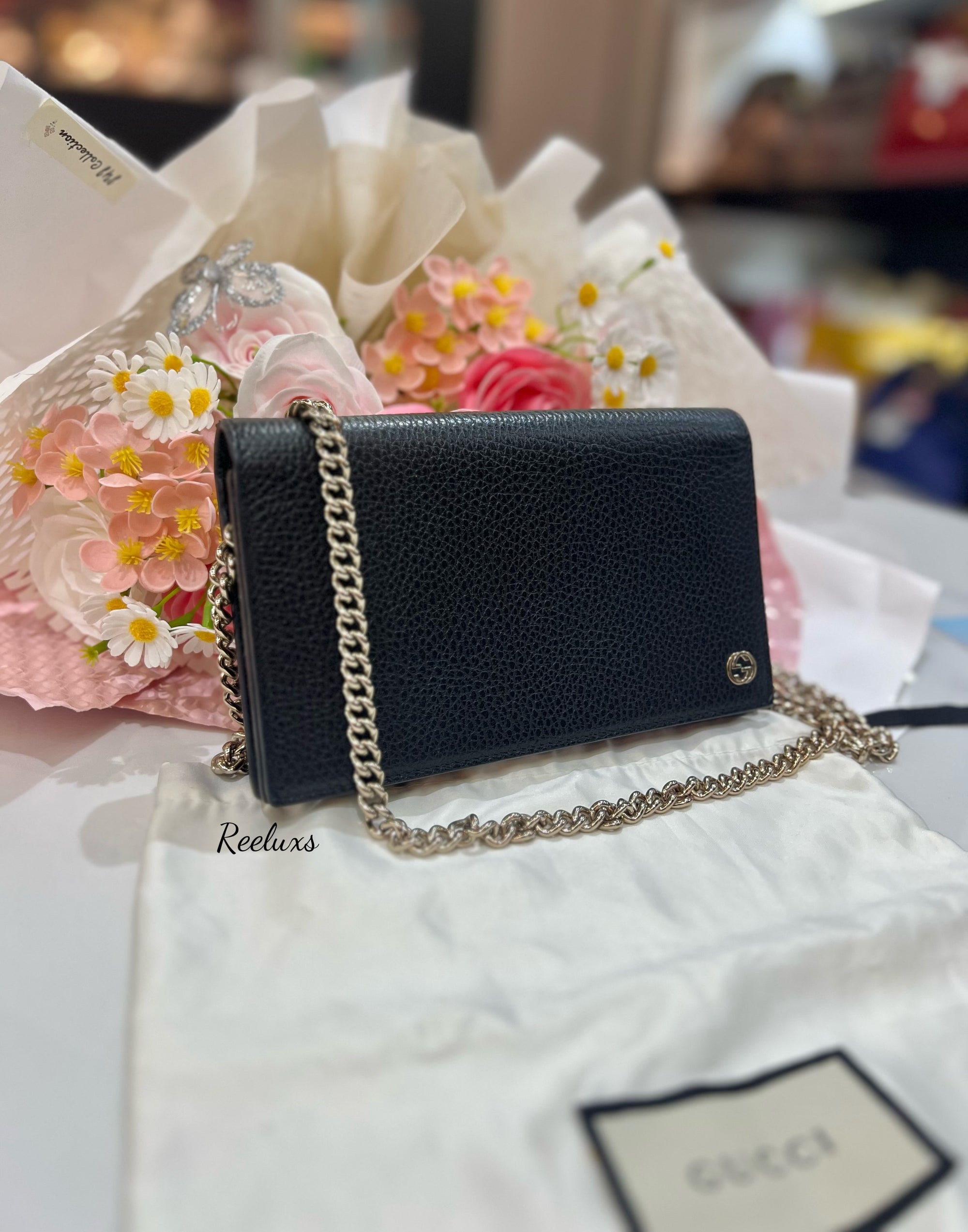 GUCCI Betty Chain Wallet Leather