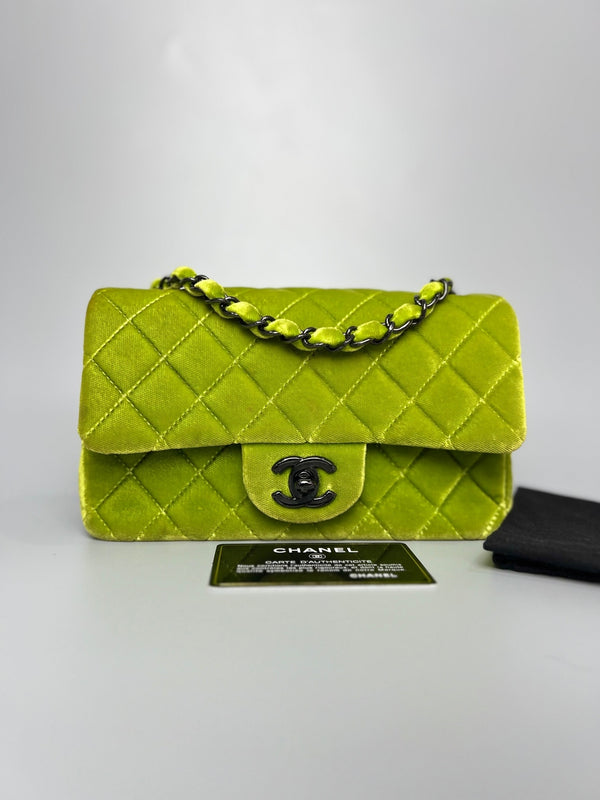 CHANEL Green Lime Quilted Velvet Mini Single Flap Bag - Reeluxs 