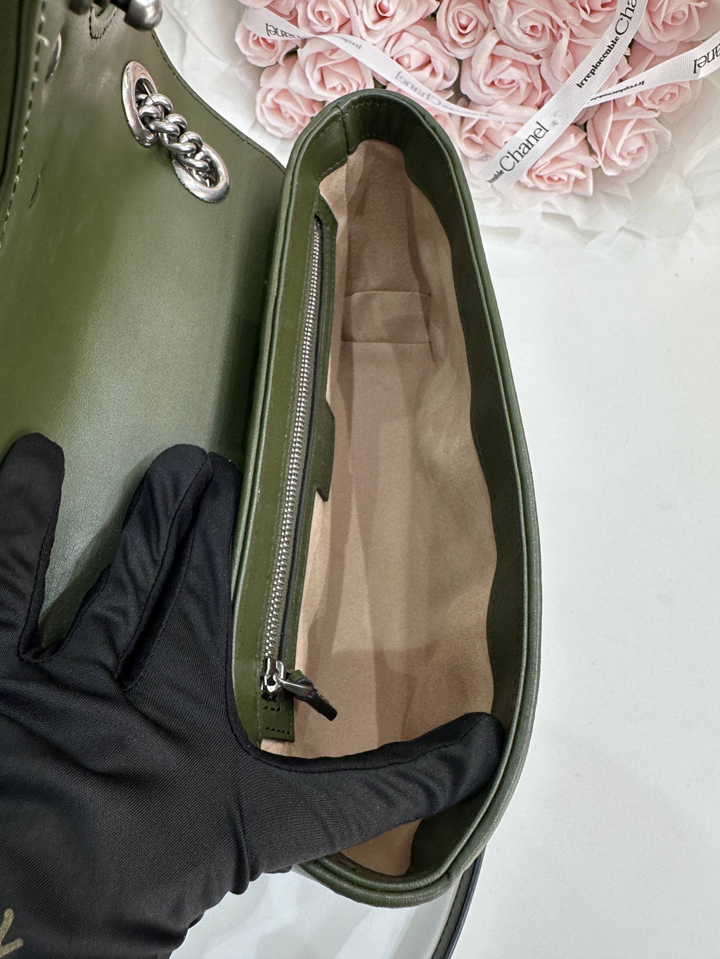 Gucci GG Marmont Small Matelassé Shoulder Bag