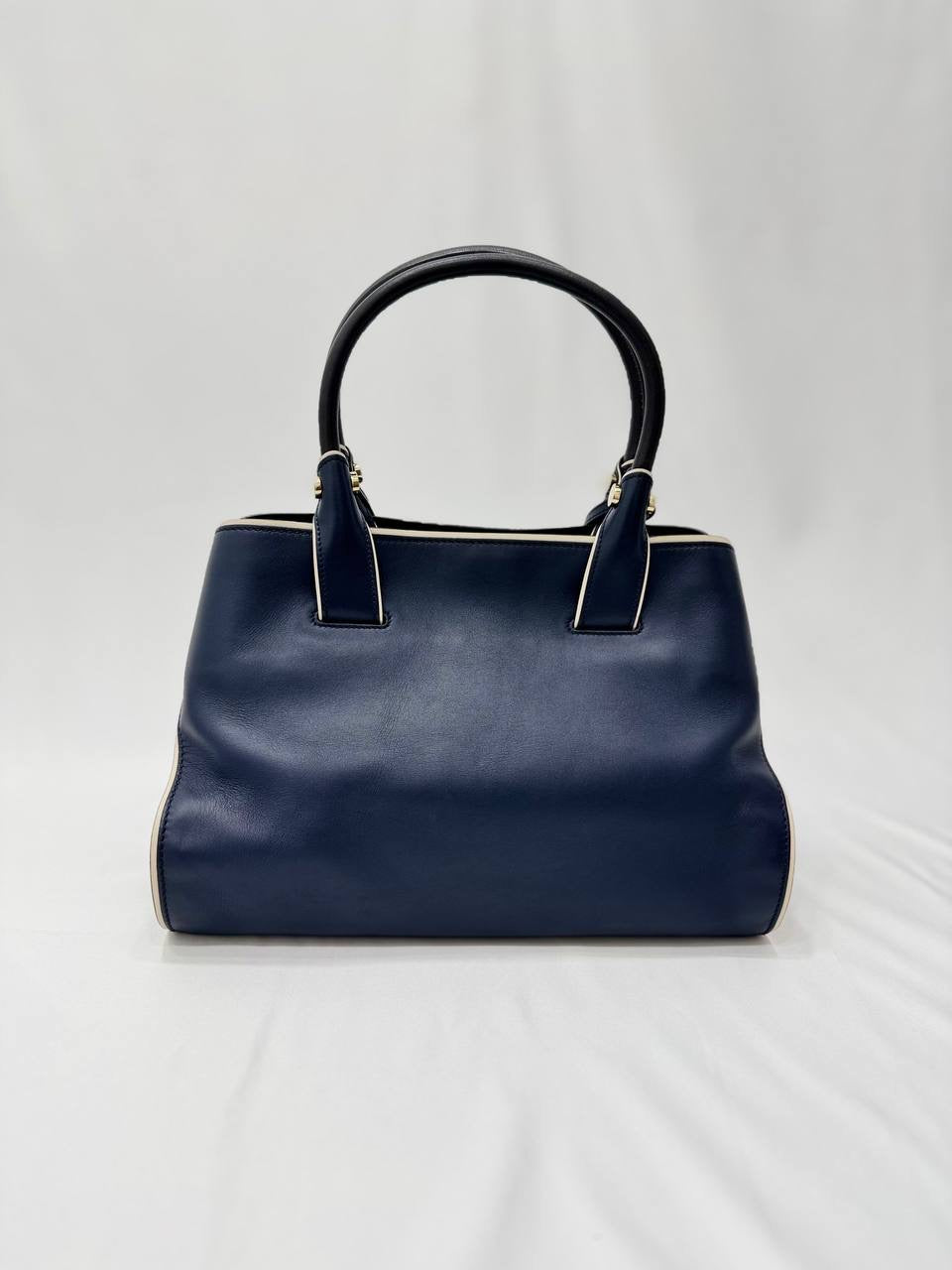 TOD'S Cape Bag In Navy Blue Handbag