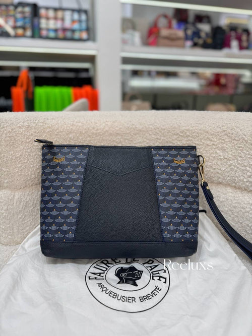 Fauré Le Page Carry On 21 Pouch