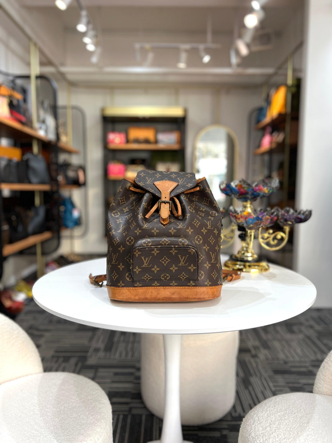 Louis Vuitton Backpack Women's Fashion - Reeluxs 