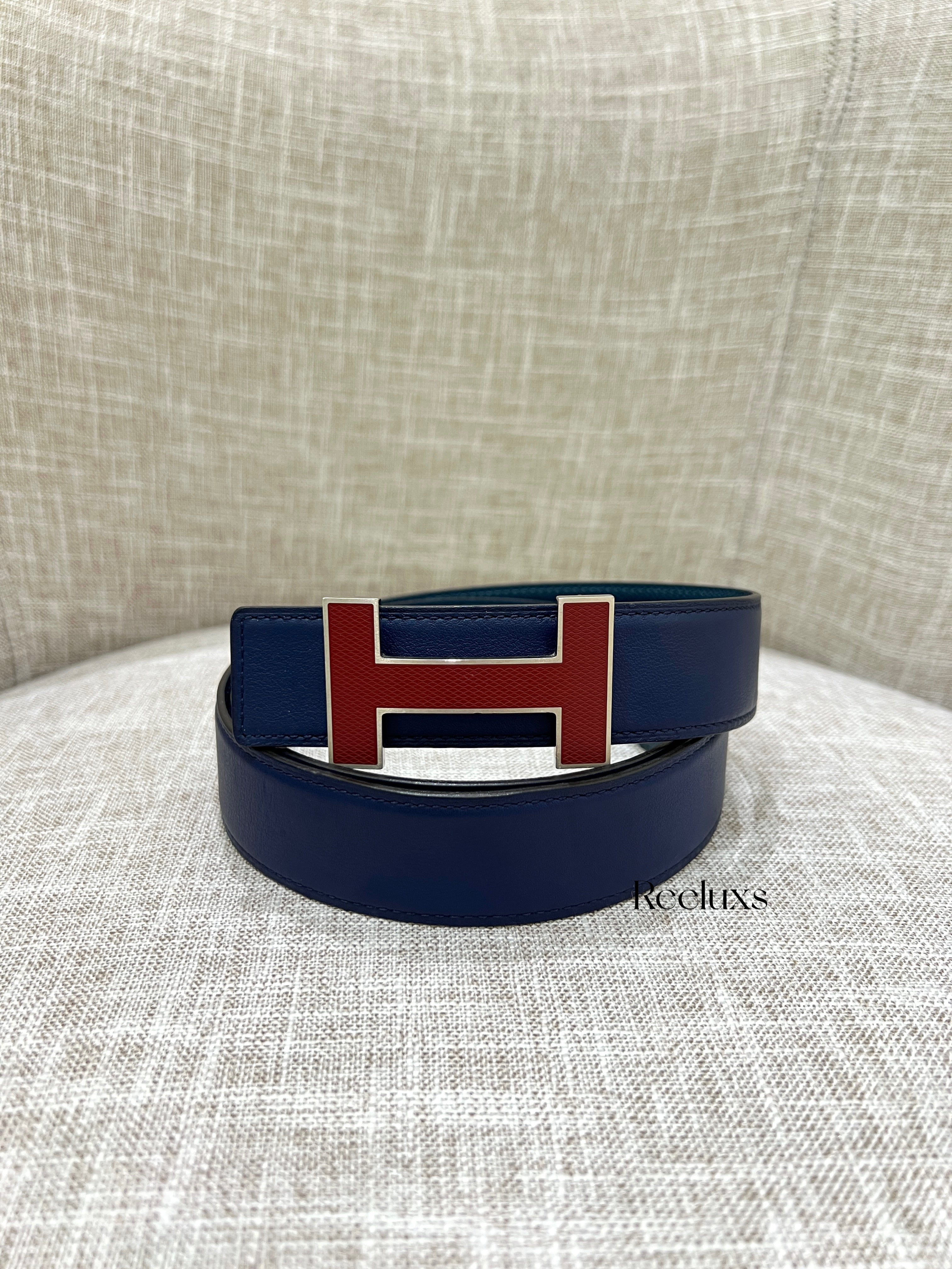 HERMES Reversible Leather Belt Featuring Iconic 'H' Buckle