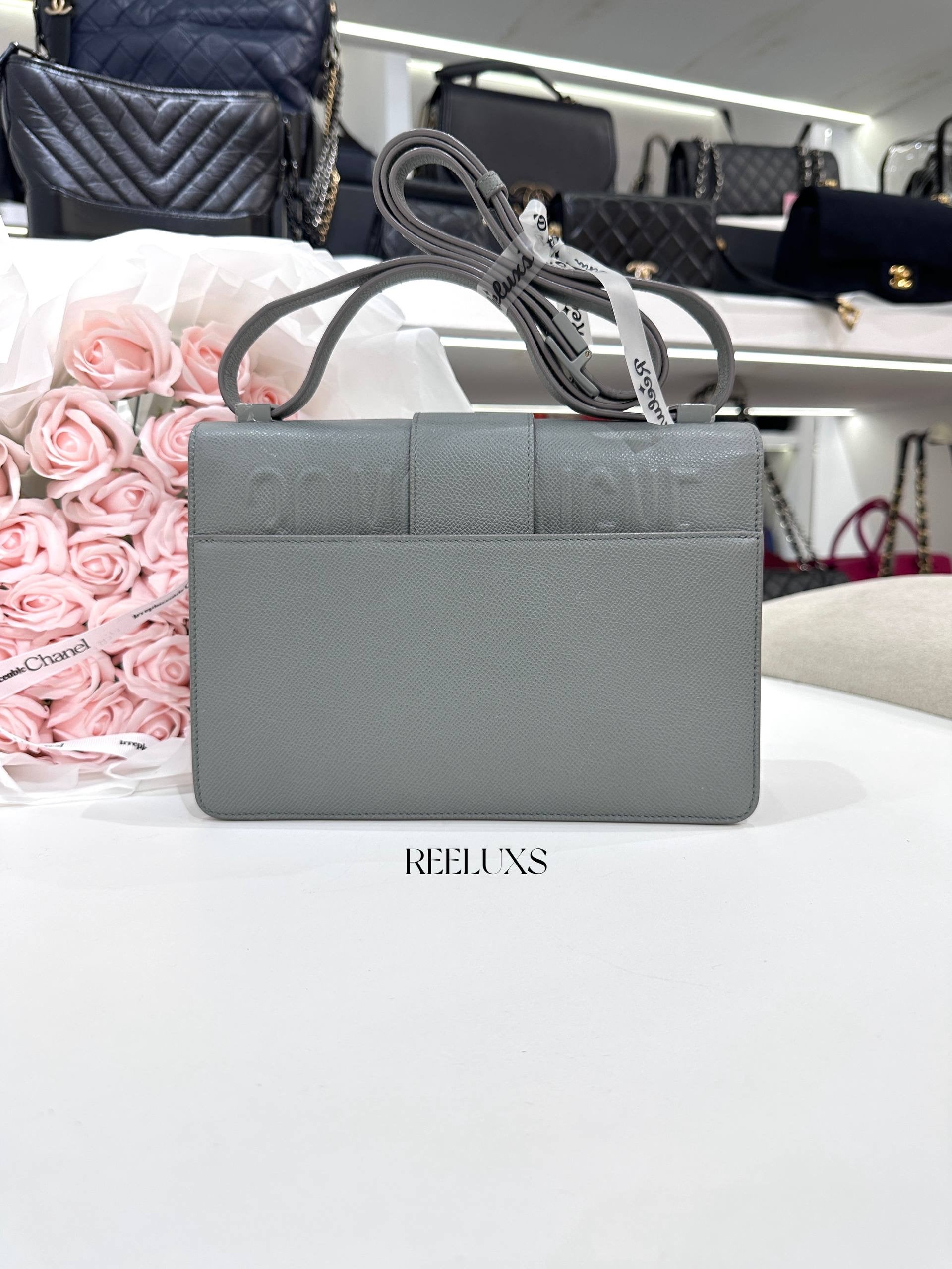 CHRISTIAN DIOR Ultra-Matte Grained Calfskin 30 Montaigne Flap Bag in Grey