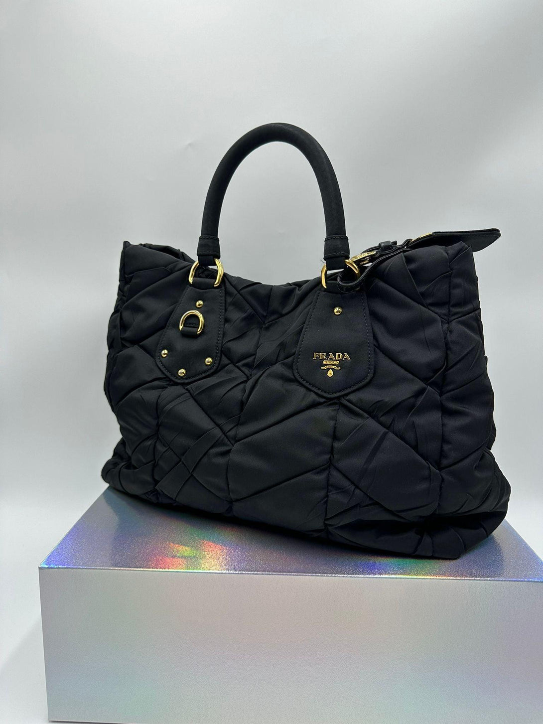 PRADA Convertible Tote Chevron Tessuto Medium - Reeluxs 