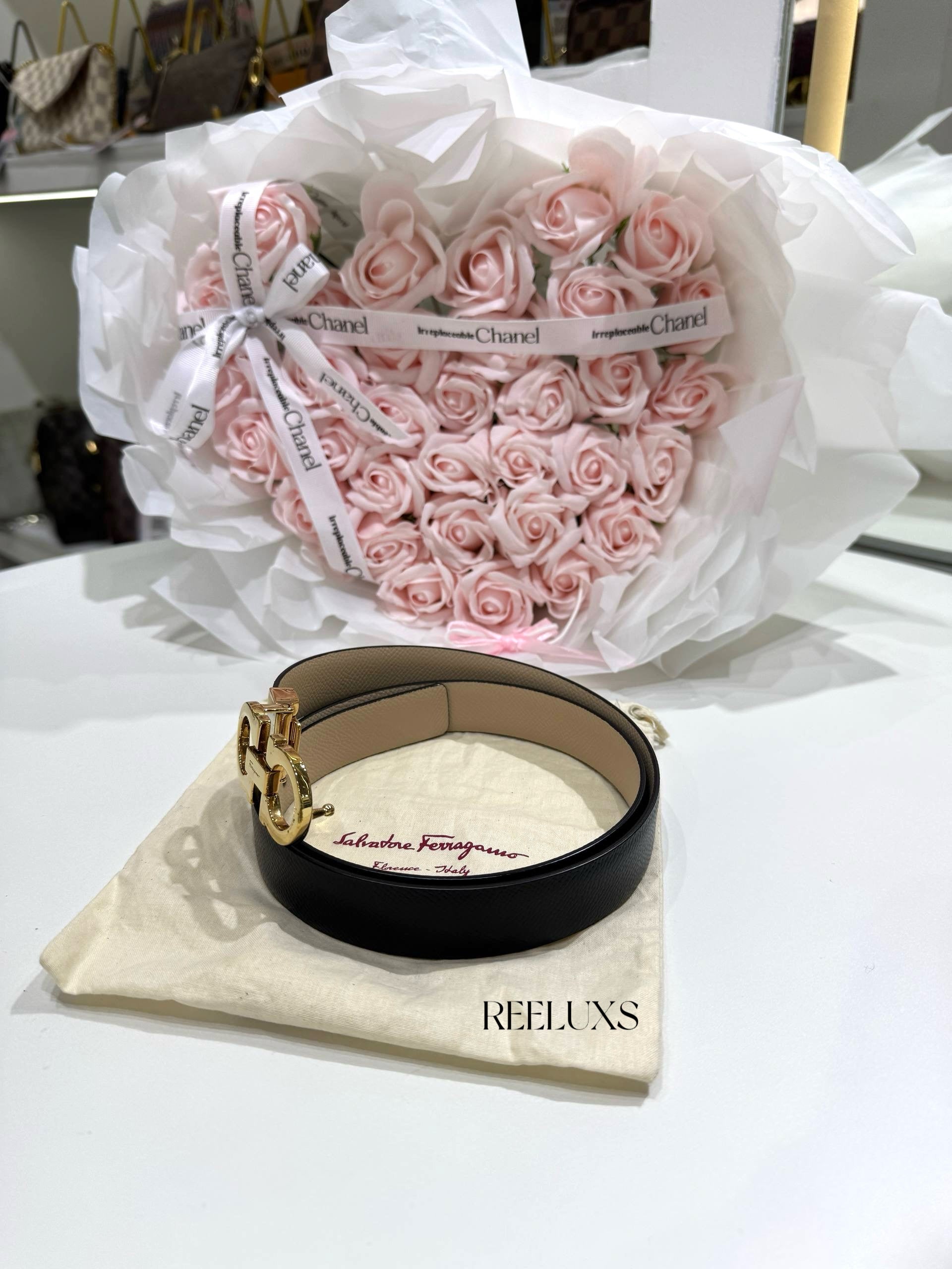 FERRAGAMO Reversible and Adjustable Gancini Belt