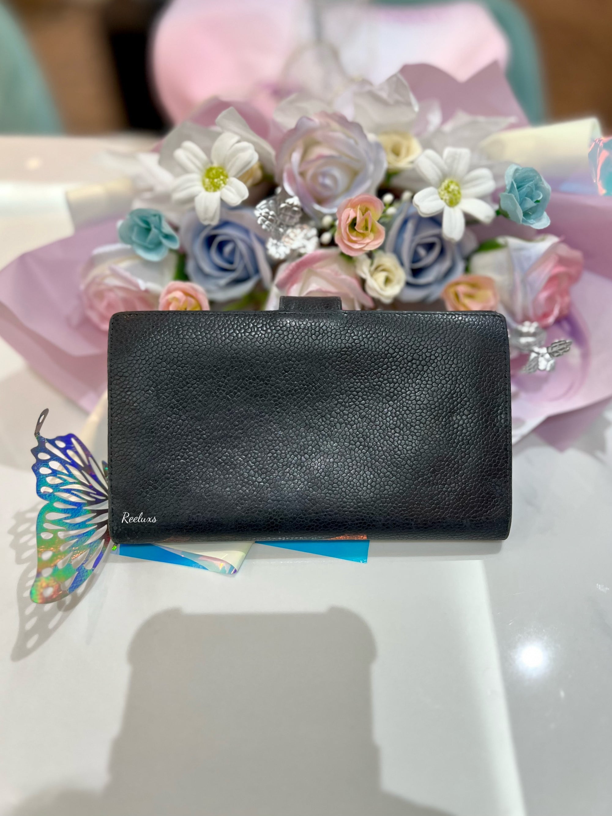 CHANEL Vintage CC Caviar Leather Bifold Wallet Black