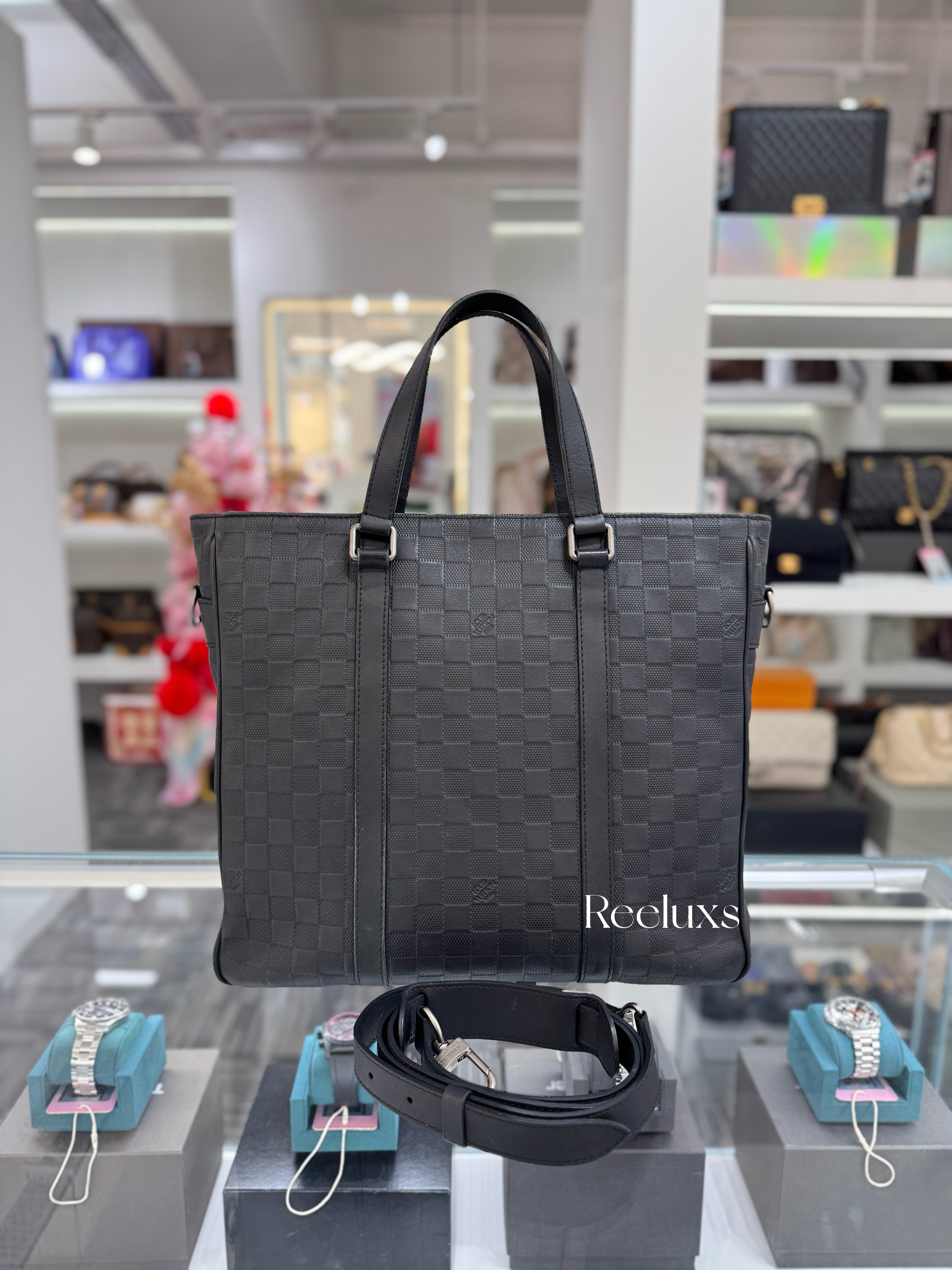 LOUIS VUITTON Tadao PM in Damier Infini