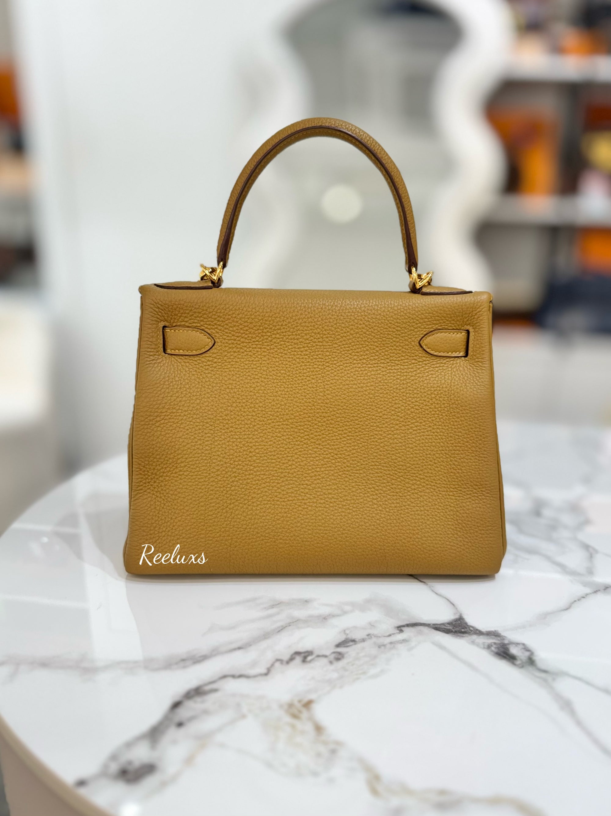 HERMES Kelly 28 Gold Hardware Handbag - Shoulder Bag ( 2- Way ) - GHW