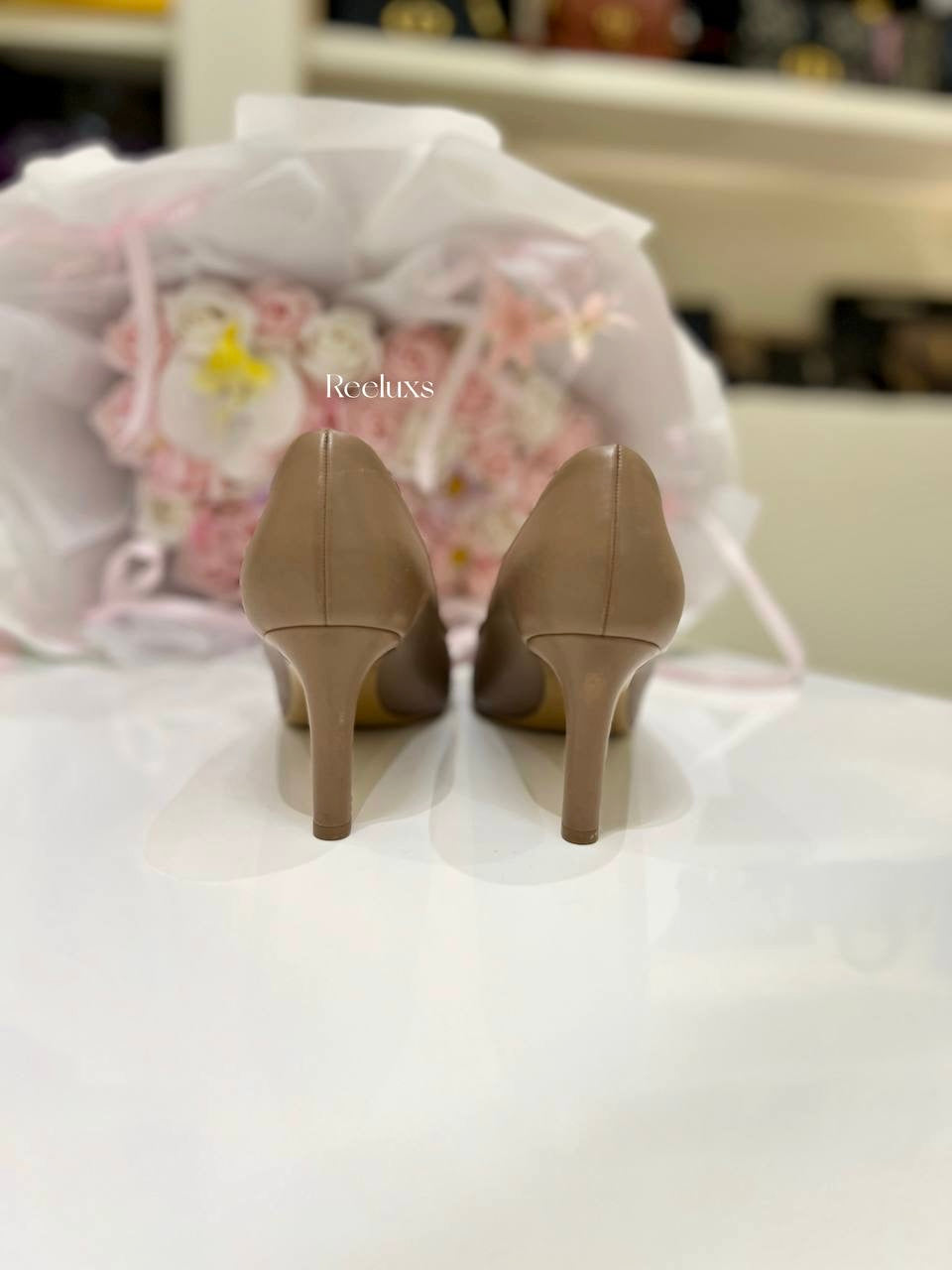 SALVATORE FERRAGAMO Mimì Pointed-Toe Pumps