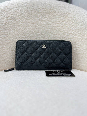 CHANEL Classic Long Zipped Wallet