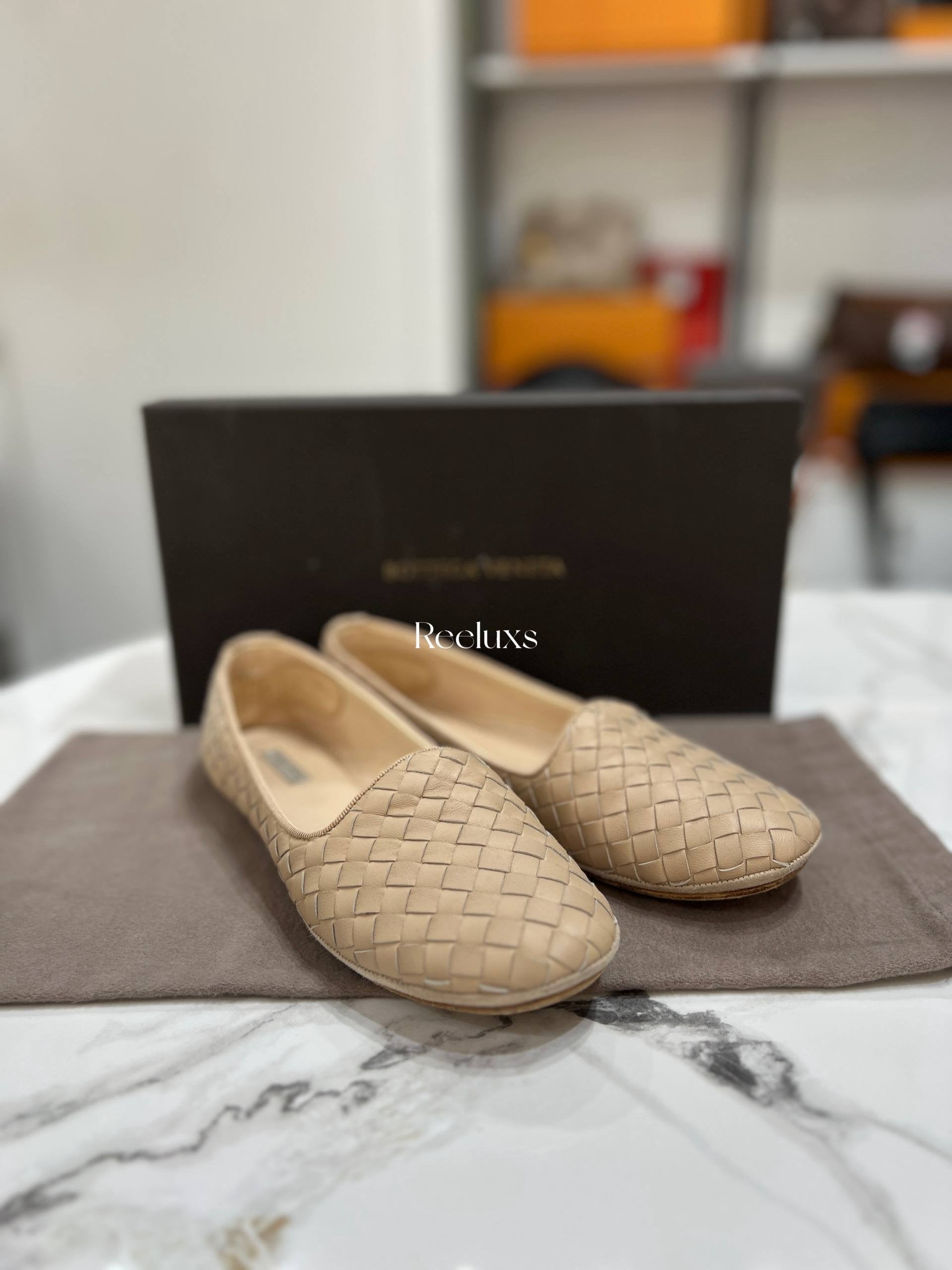 BOTTEGA Veneta Intrecciato Leather Ballet Flats or Slipper