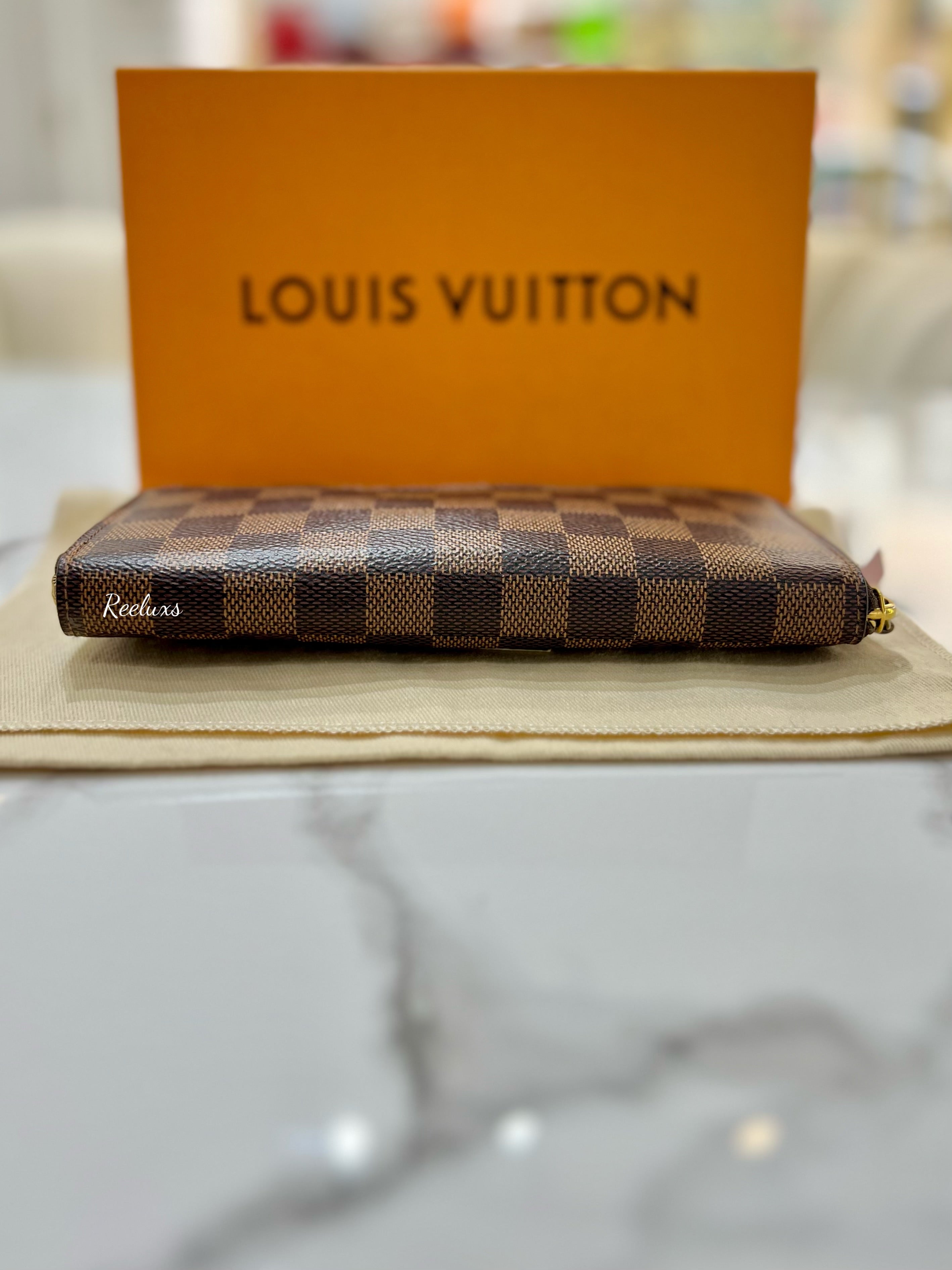 LOUIS VUITTON LV Clemence Long Zip Around Wallet