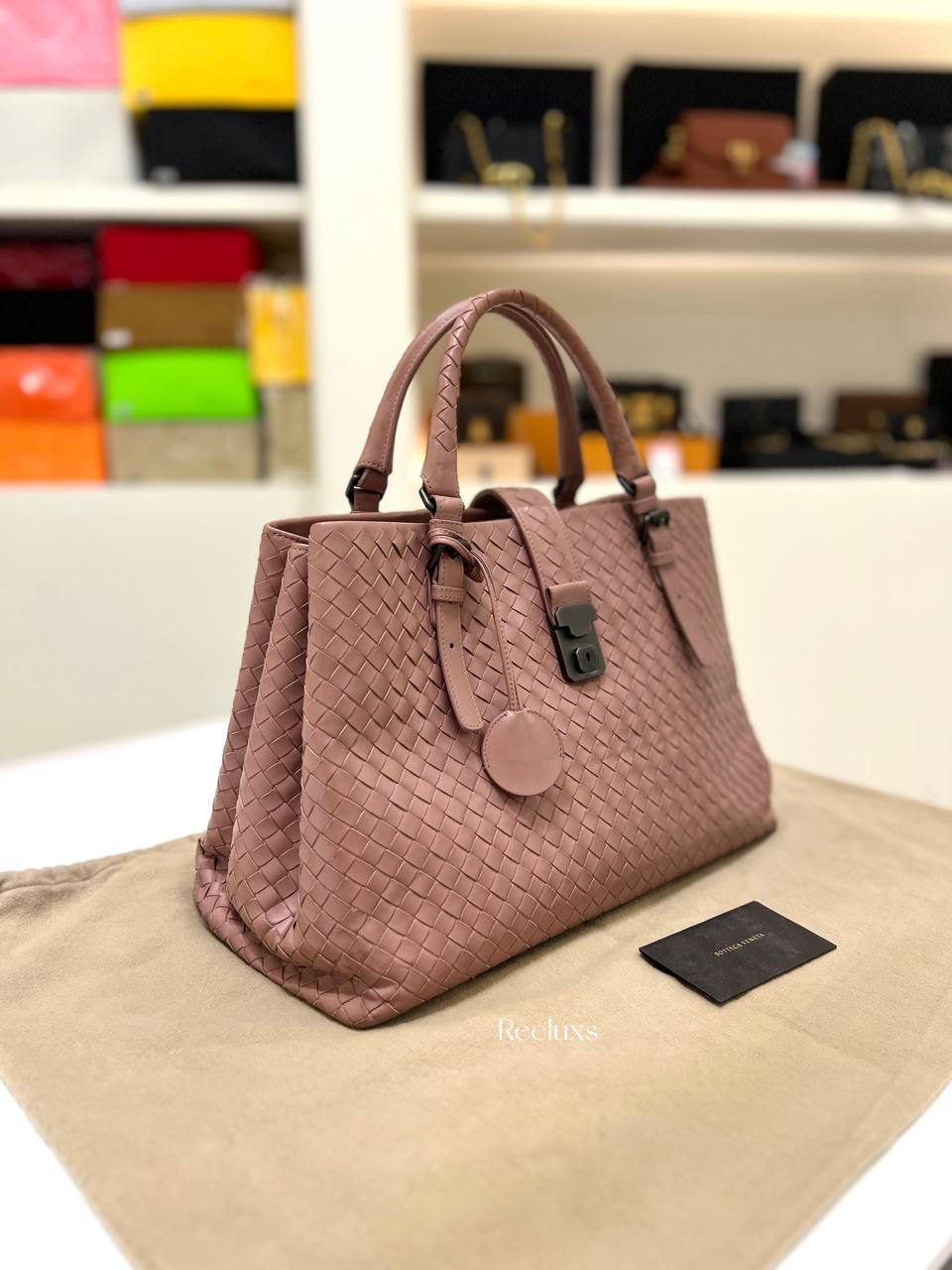 BOTTEGA Veneta Medium Roma Tote Bag