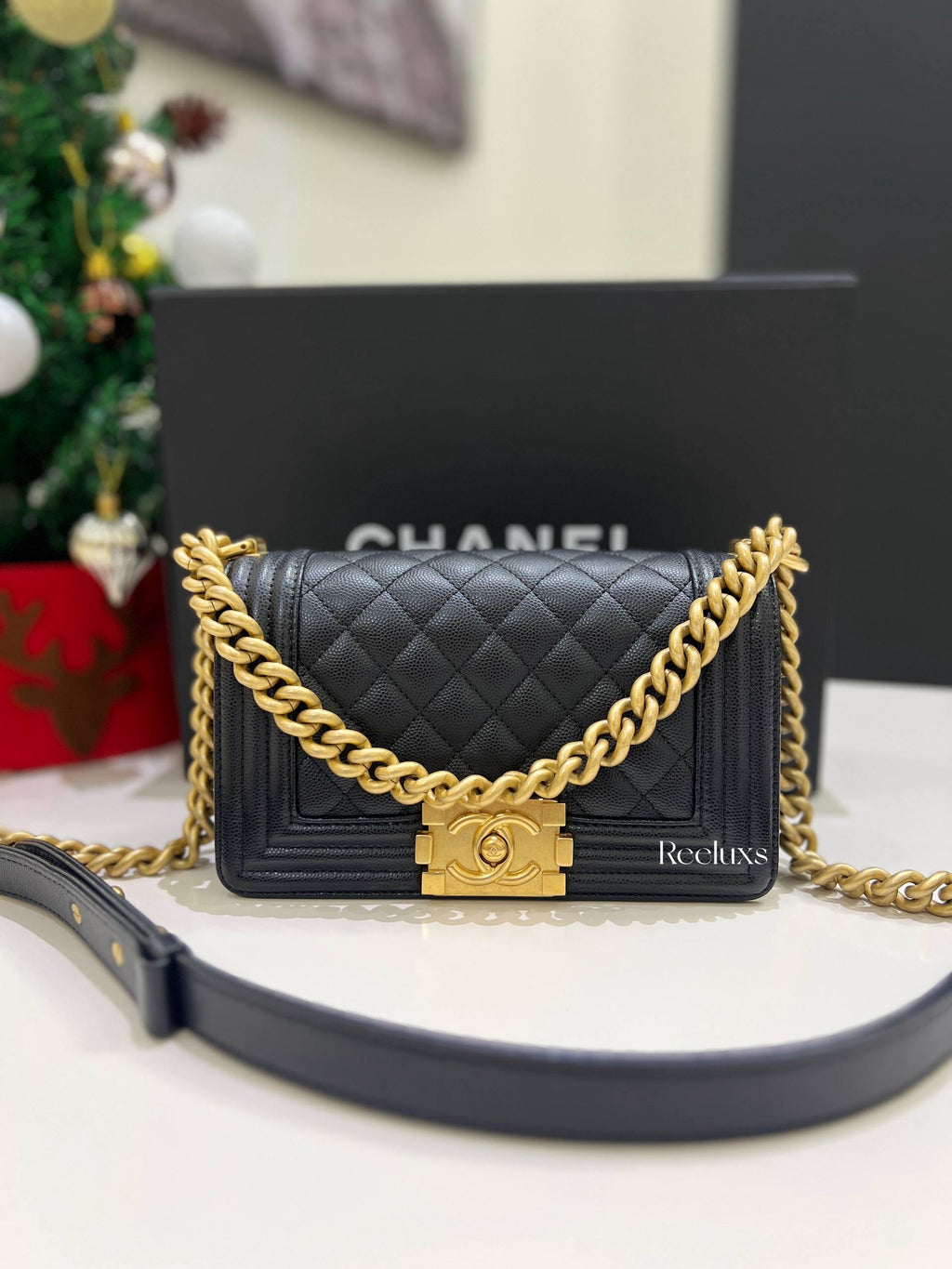 Full Set Microchip CHANEL Boy Caviar Skin Small Flap Women's Sling Bag