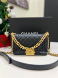 Full Set Microchip CHANEL Boy Caviar Skin Small Flap Women's Sling Bag