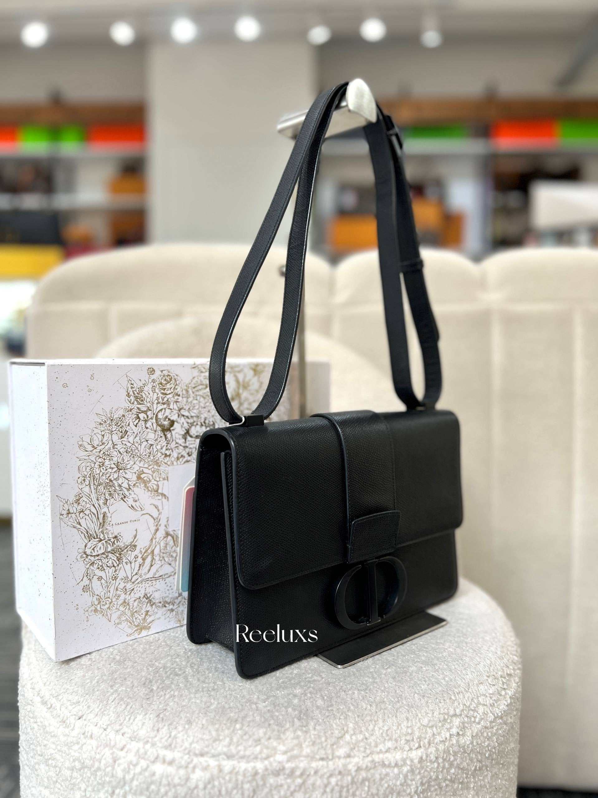 CHRISTIAN  DIOR
Ultra Matte Grained Calfskin 30 Montaigne Flap Bag Black Base