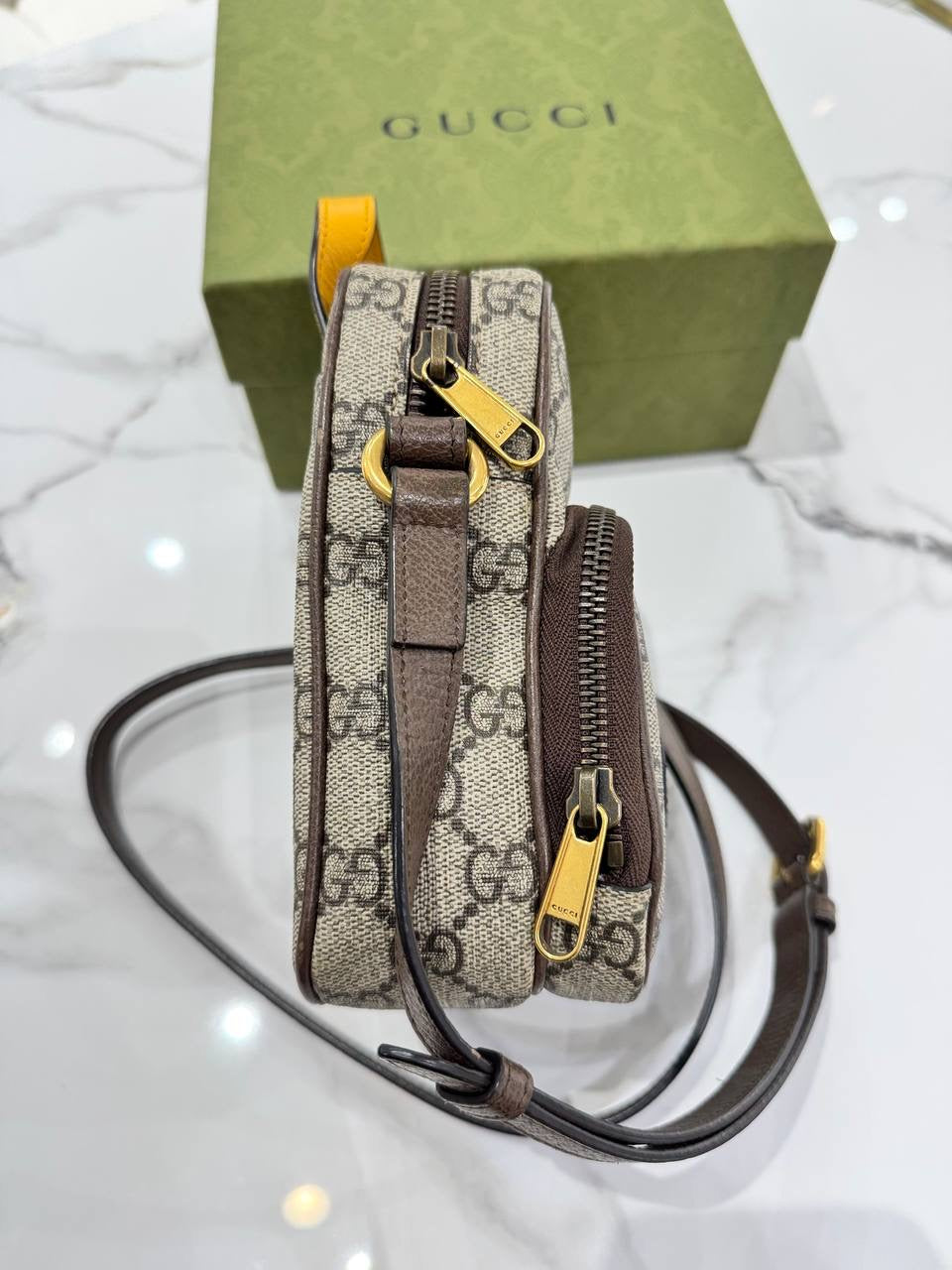GUCCI Neo Vintage GG Supreme Small Crossbody Beige Bag