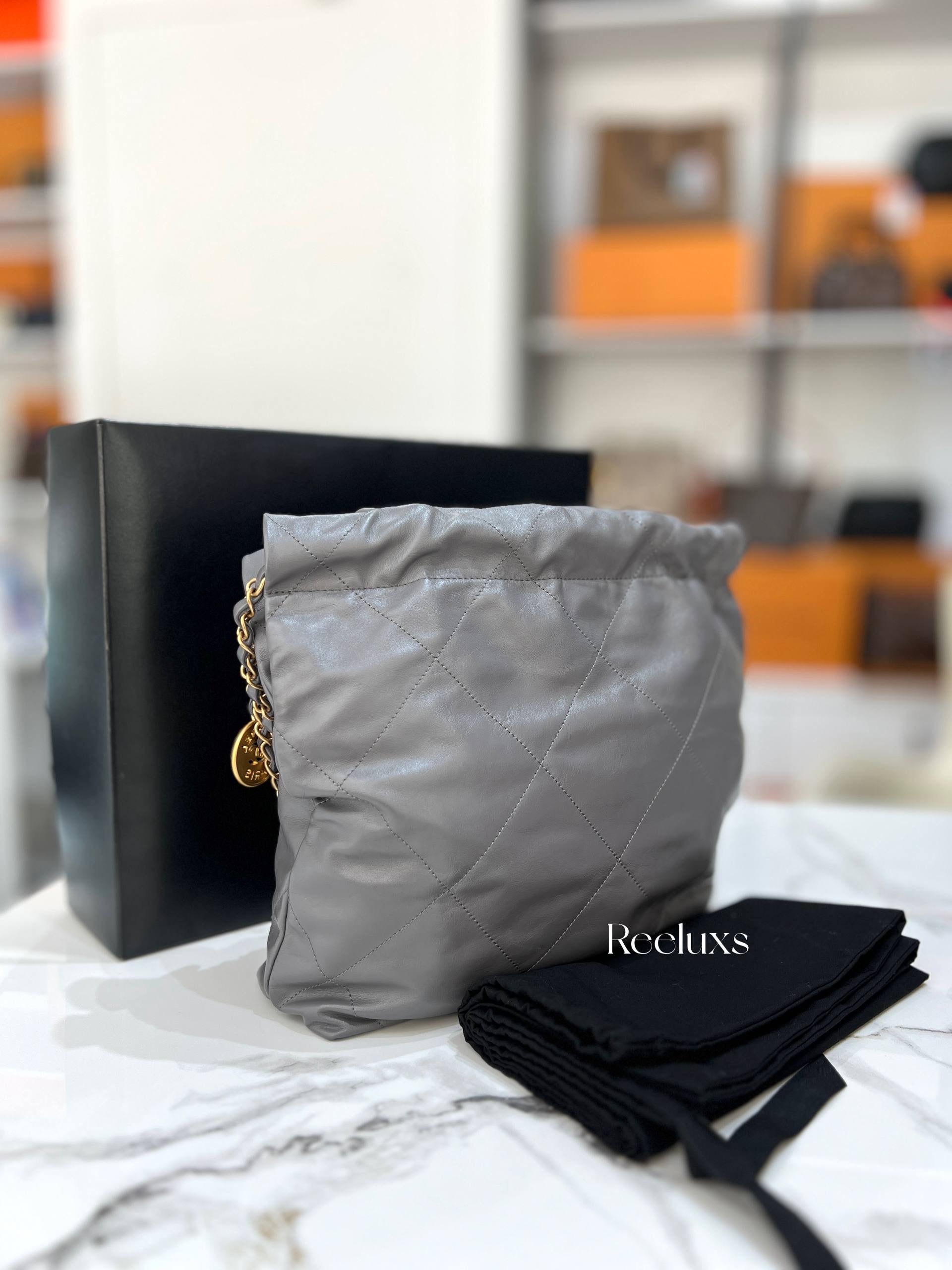 CHANEL 22 Microchip Small Tote Handbag In GHW