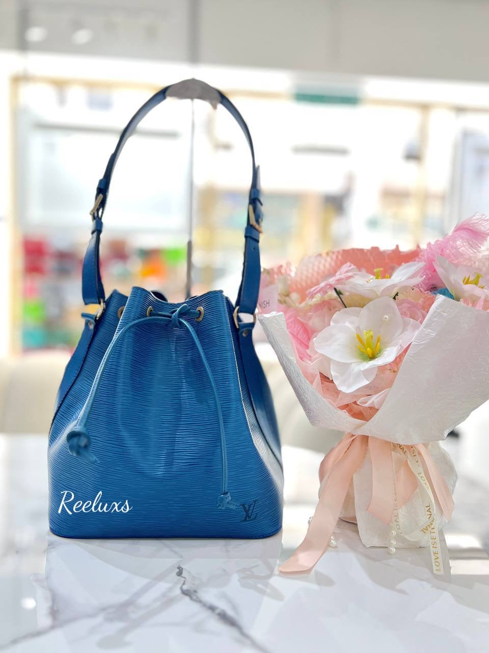 LOUIS VUITTON LV Blue Epi Leather Noe PM Draw String Shoulder Bag
