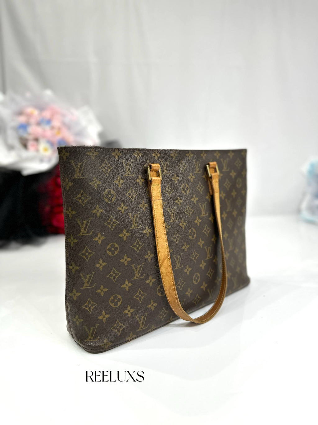 LOUIS VUITTON LV Monogram Luco Tote Handbag