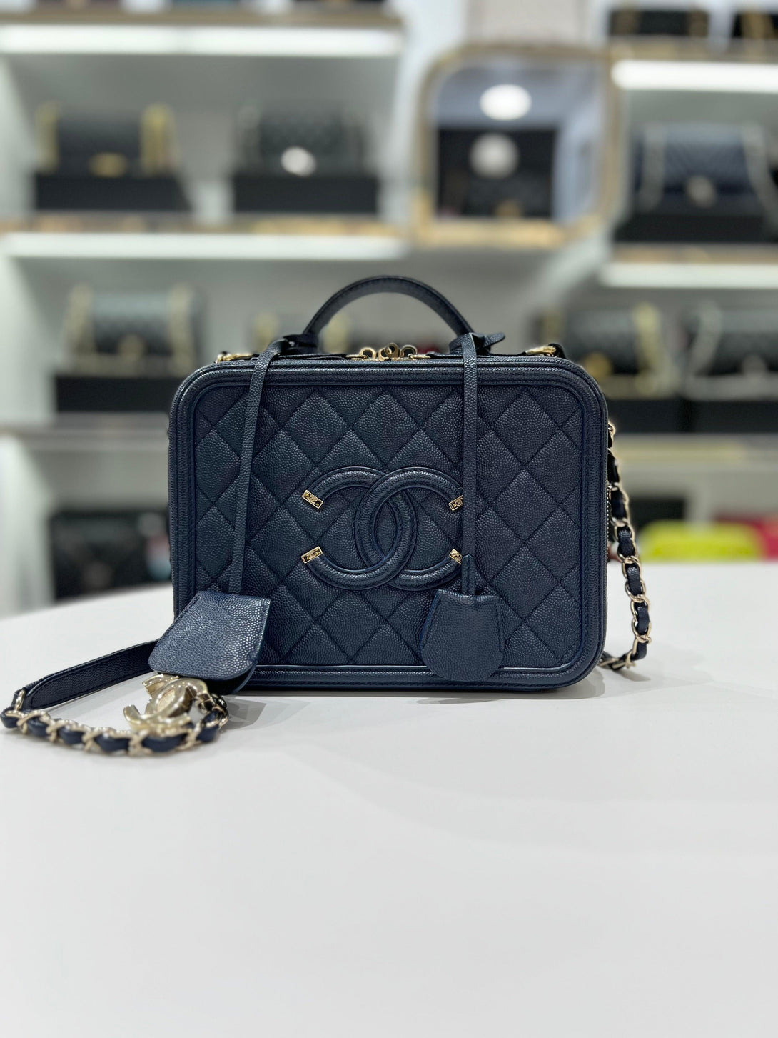 Full Set CHANEL Grained Caviar & Gold- Tone Metal Vanity Blue Leather Women Sling Bag - Reeluxs 