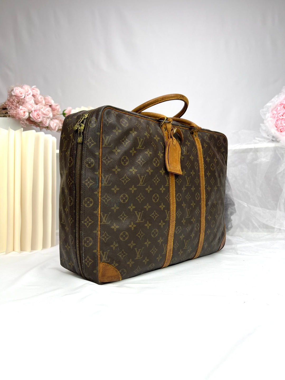 LOUIS VUITTON Monogram Sirius 50 Boston Bag