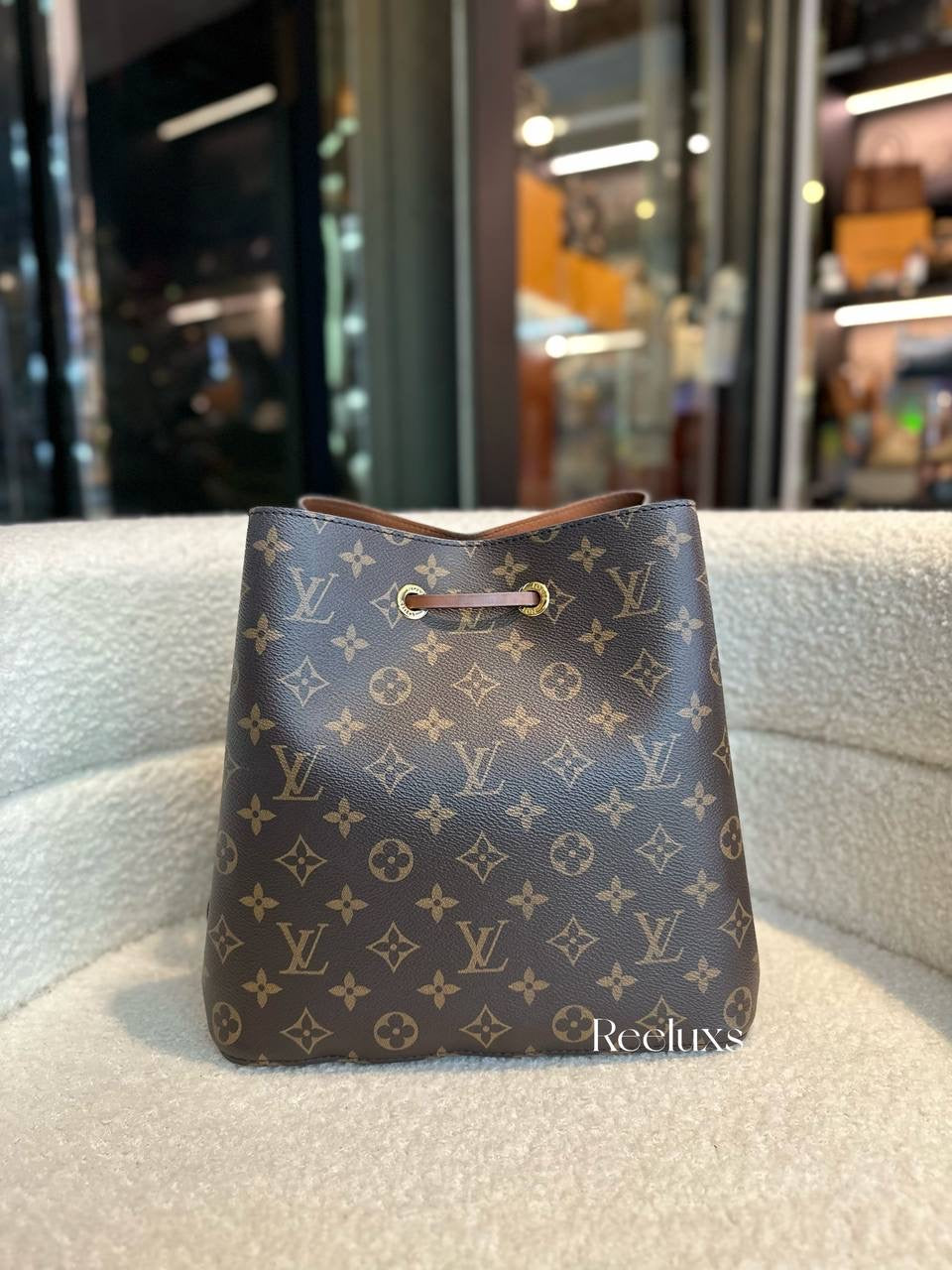 Louis Vuitton NéoNoé MM