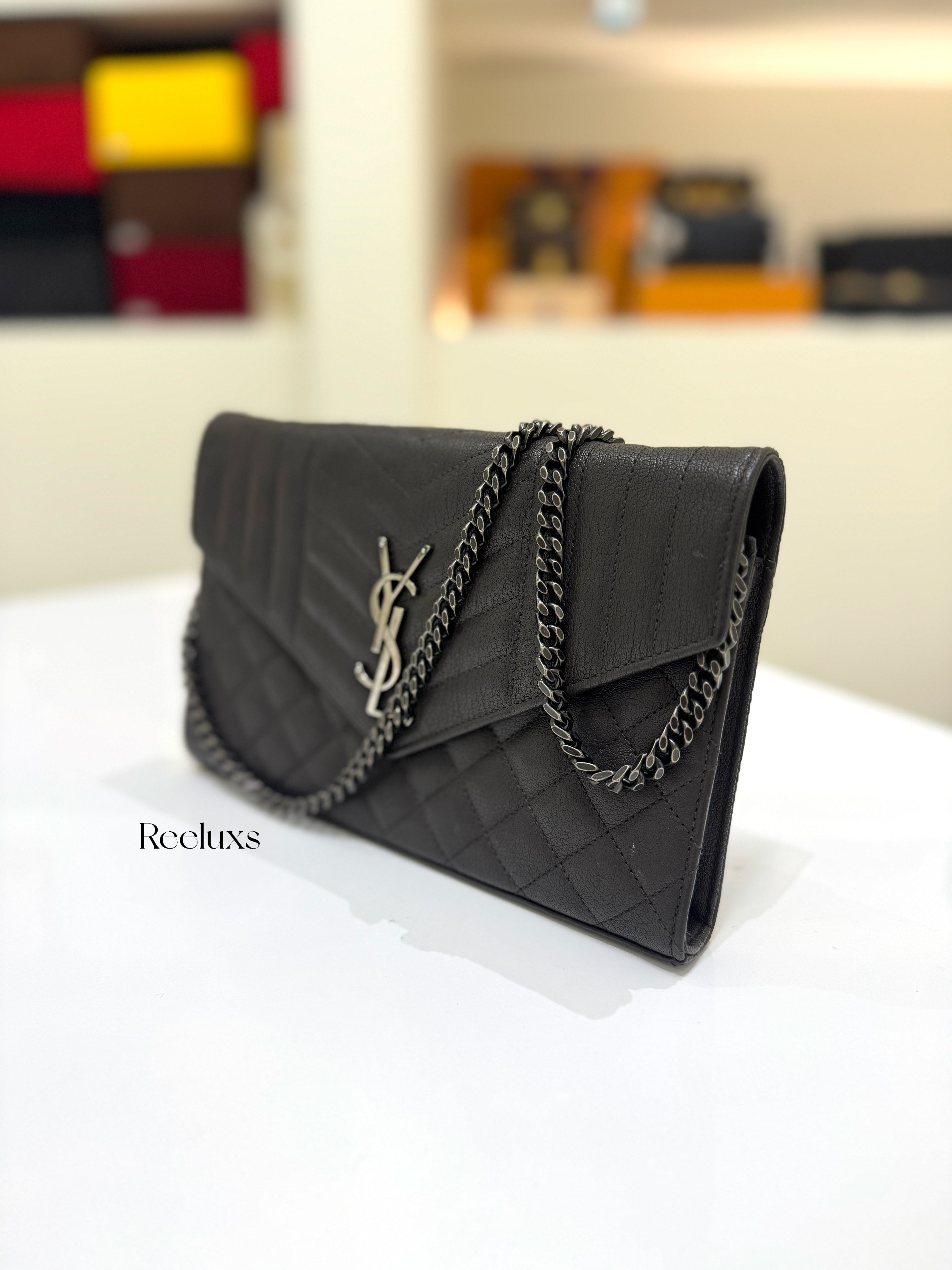 YVES SAINT LAURENT YSL Triquilt Envelope Leather (WOC) Slingbag