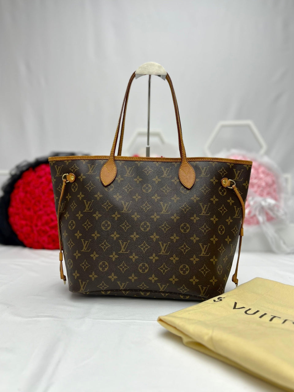 Louis Vuitton Monogram Neverfull MM Tote Bag - Reeluxs 