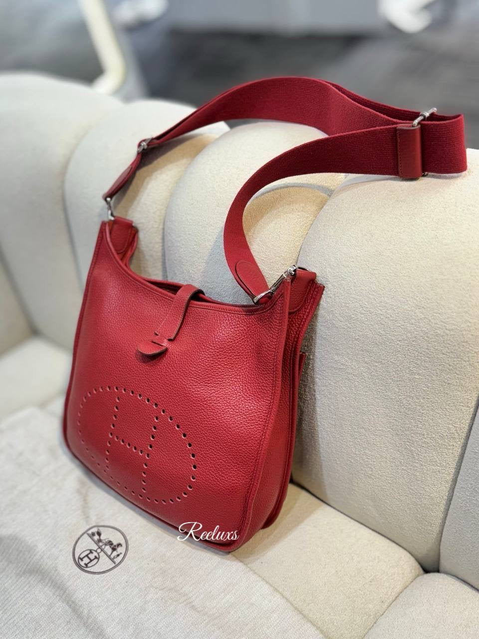 HERMES Evelyne 29 In  Red  Palladium Hardware Shoulder Bag