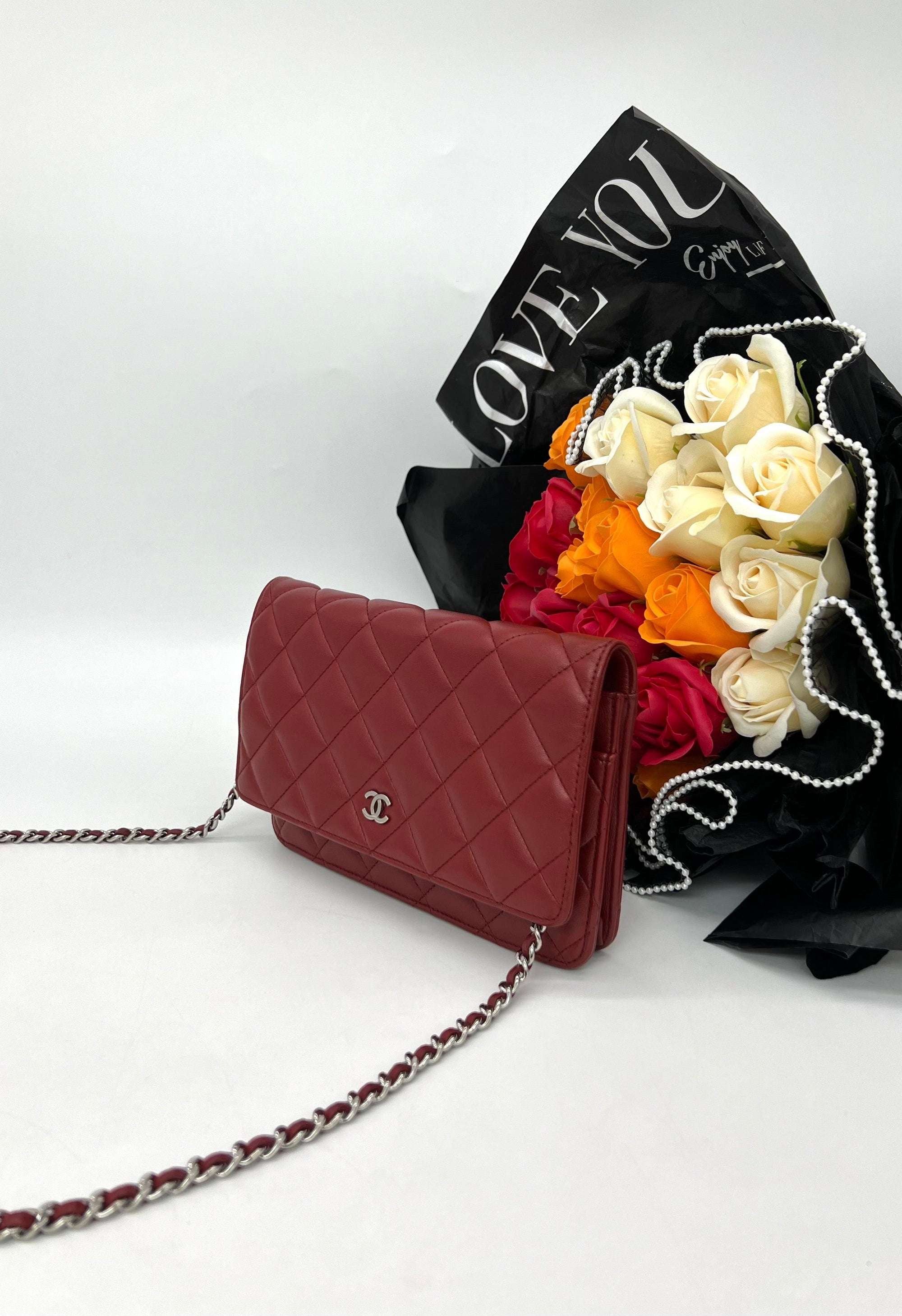 CHANEL Matelasse Chain wallet Lambskin Red Silver Hardware - Reeluxs 