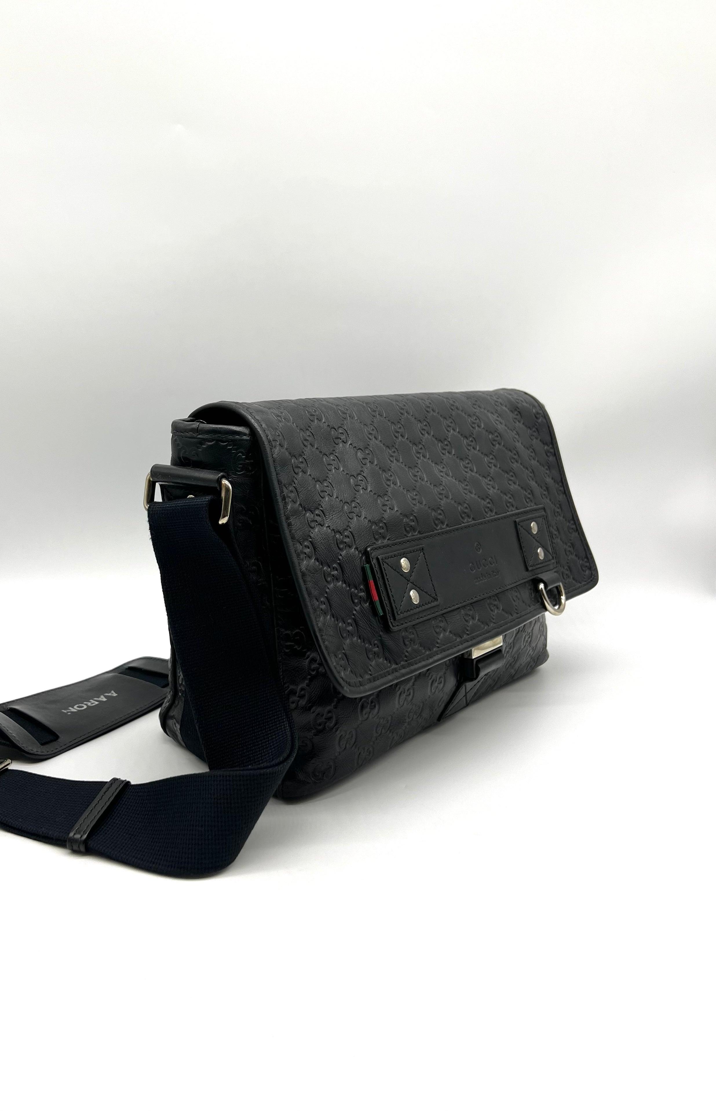 GUCCI Black Guccissima Crossbody Bag - Reeluxs 