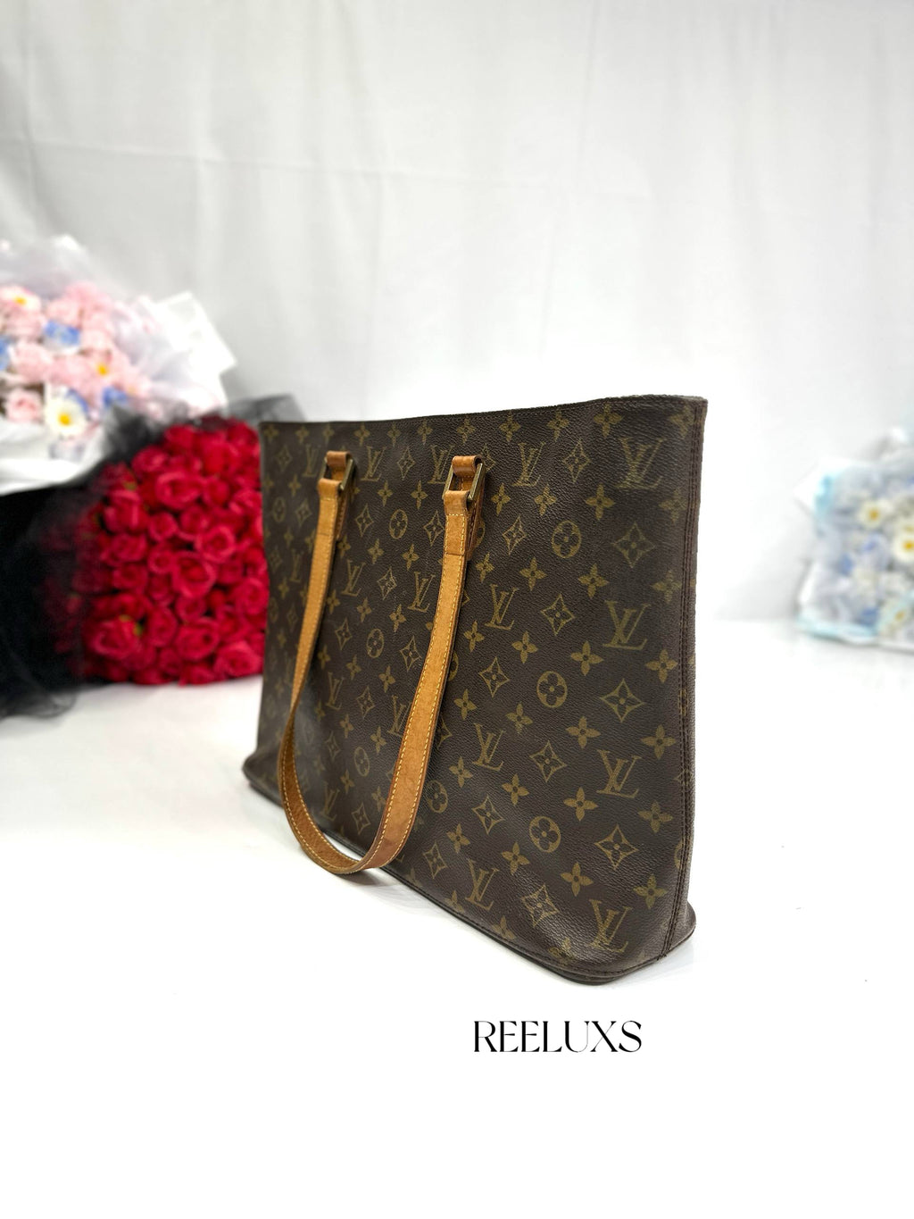 LOUIS VUITTON LV Monogram Luco Tote Handbag